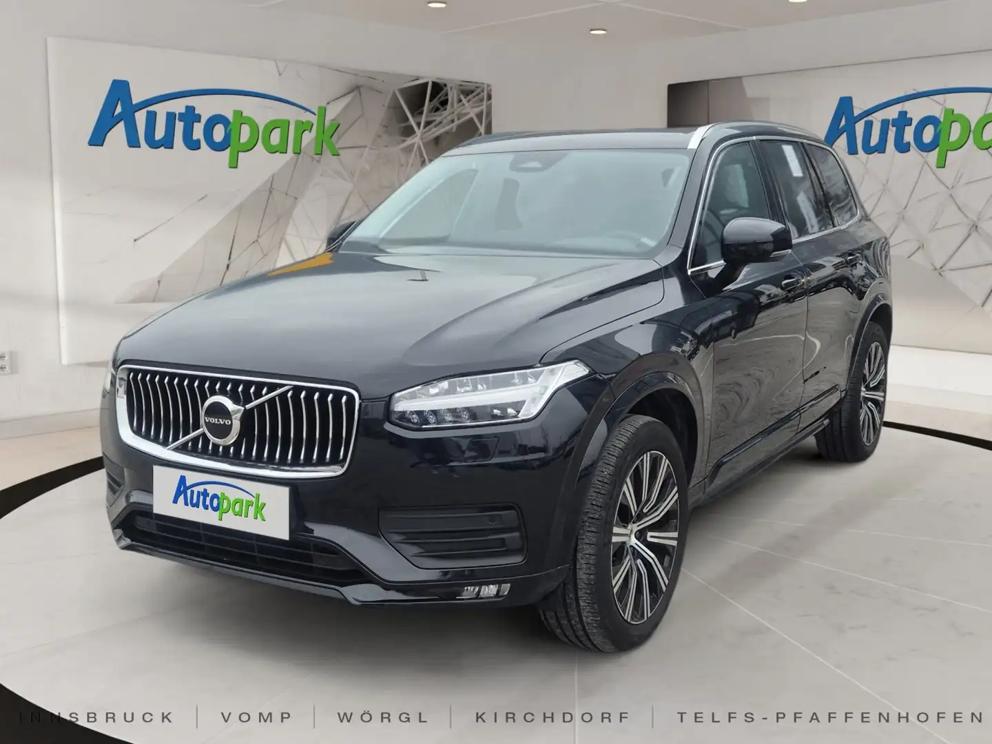 Volvo XC90 Core AWD Schwarz - 1