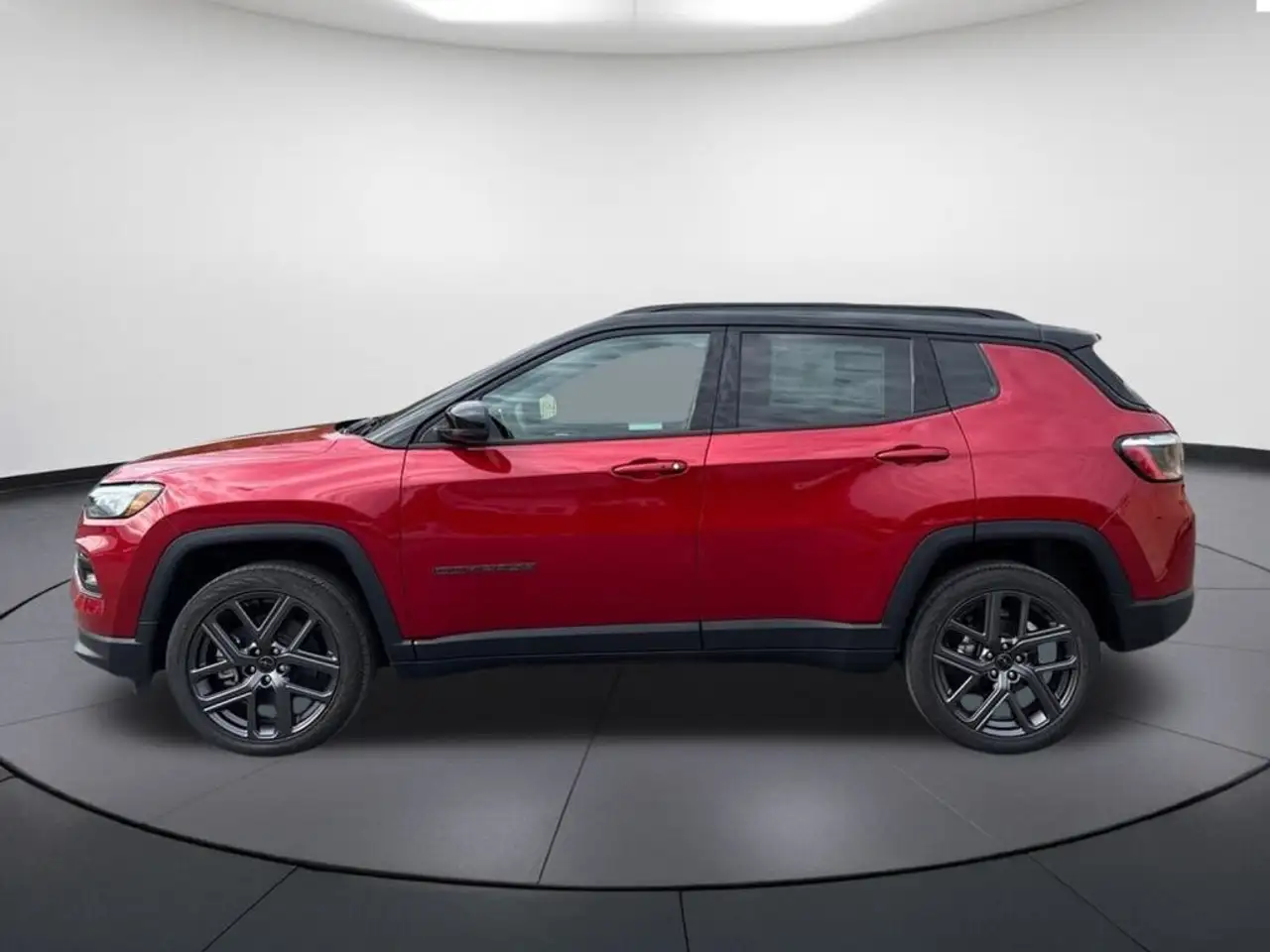 Jeep Compass снимка Jeep Compass