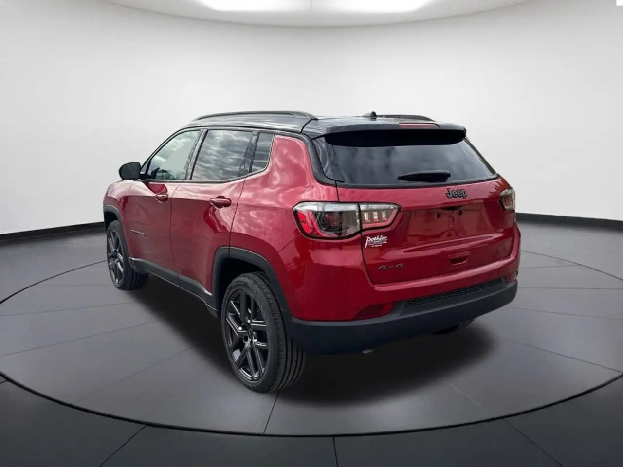 Jeep Compass снимка Jeep Compass