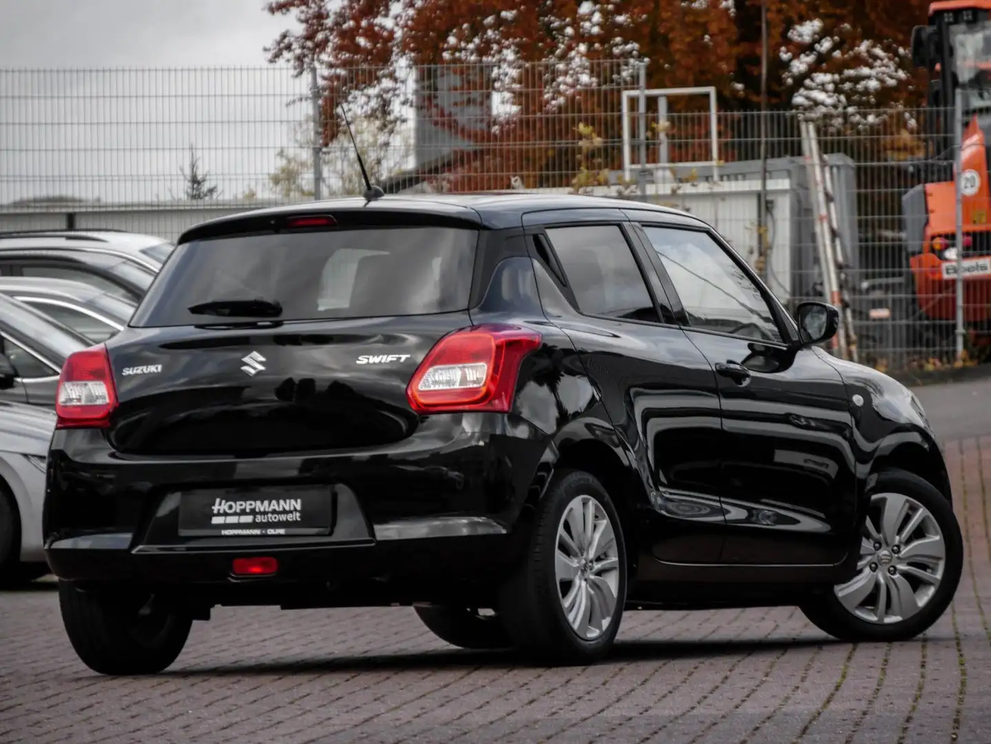 Suzuki Swift 1.0 Boosterjet Comfort KAMERA SITZHZG KLIM Schwarz - 2