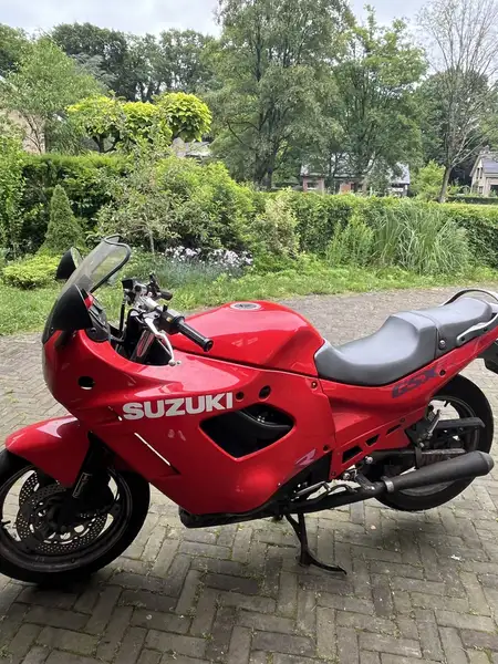 Suzuki GSX 400