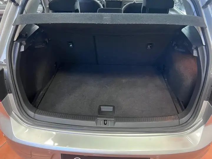 Volkswagen Golf VI 1.6 TDI CR Advance BMT 3p 2014, foto 20