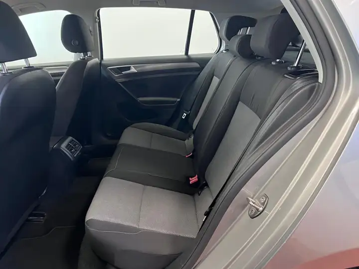 Volkswagen Golf VI 1.6 TDI CR Advance BMT 3p 2014, foto 14