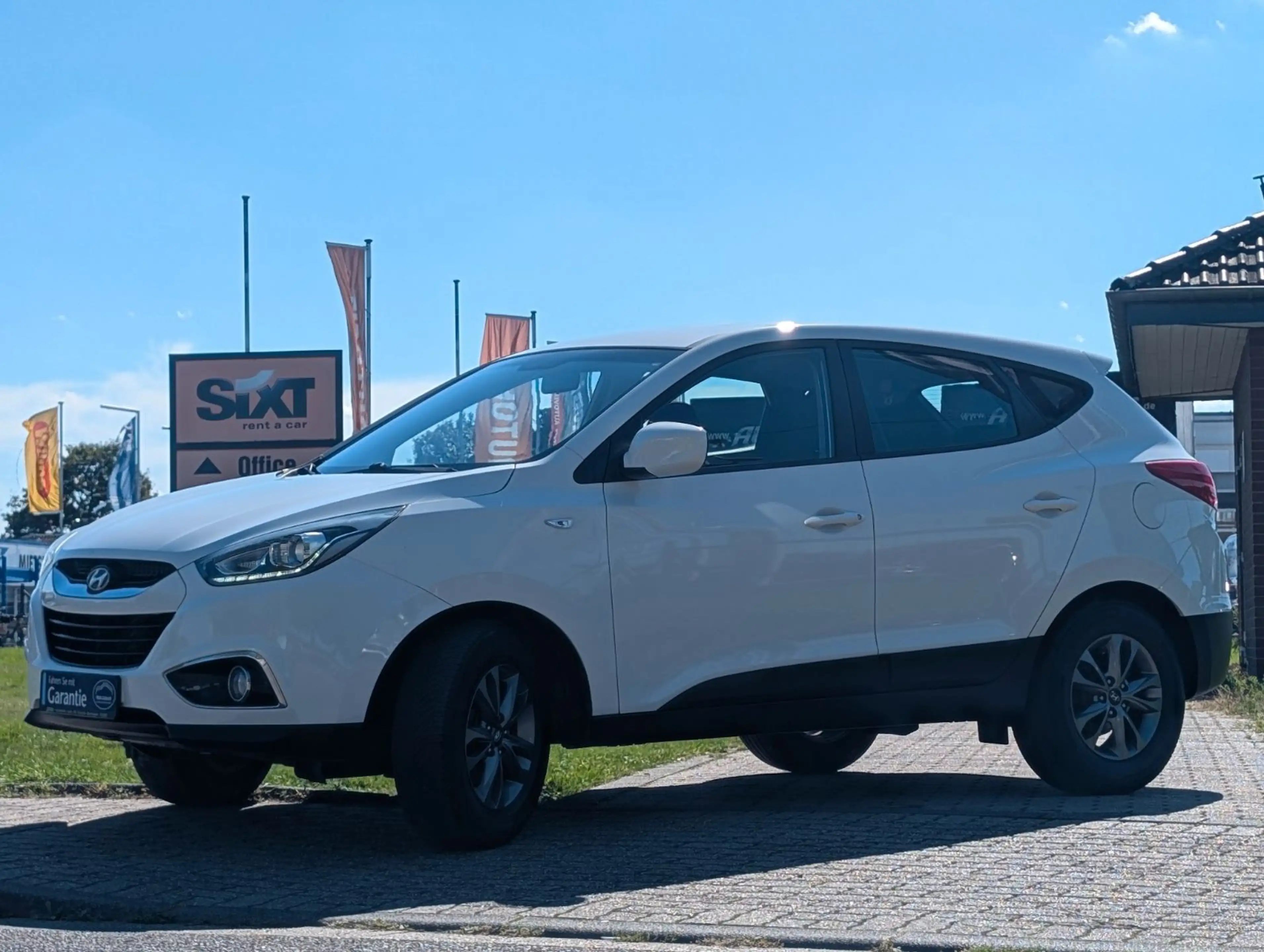 Hyundai iX35 FIFA World Cup Edition 2WD*1-HAND*KLIMA*PDC — photo 4
