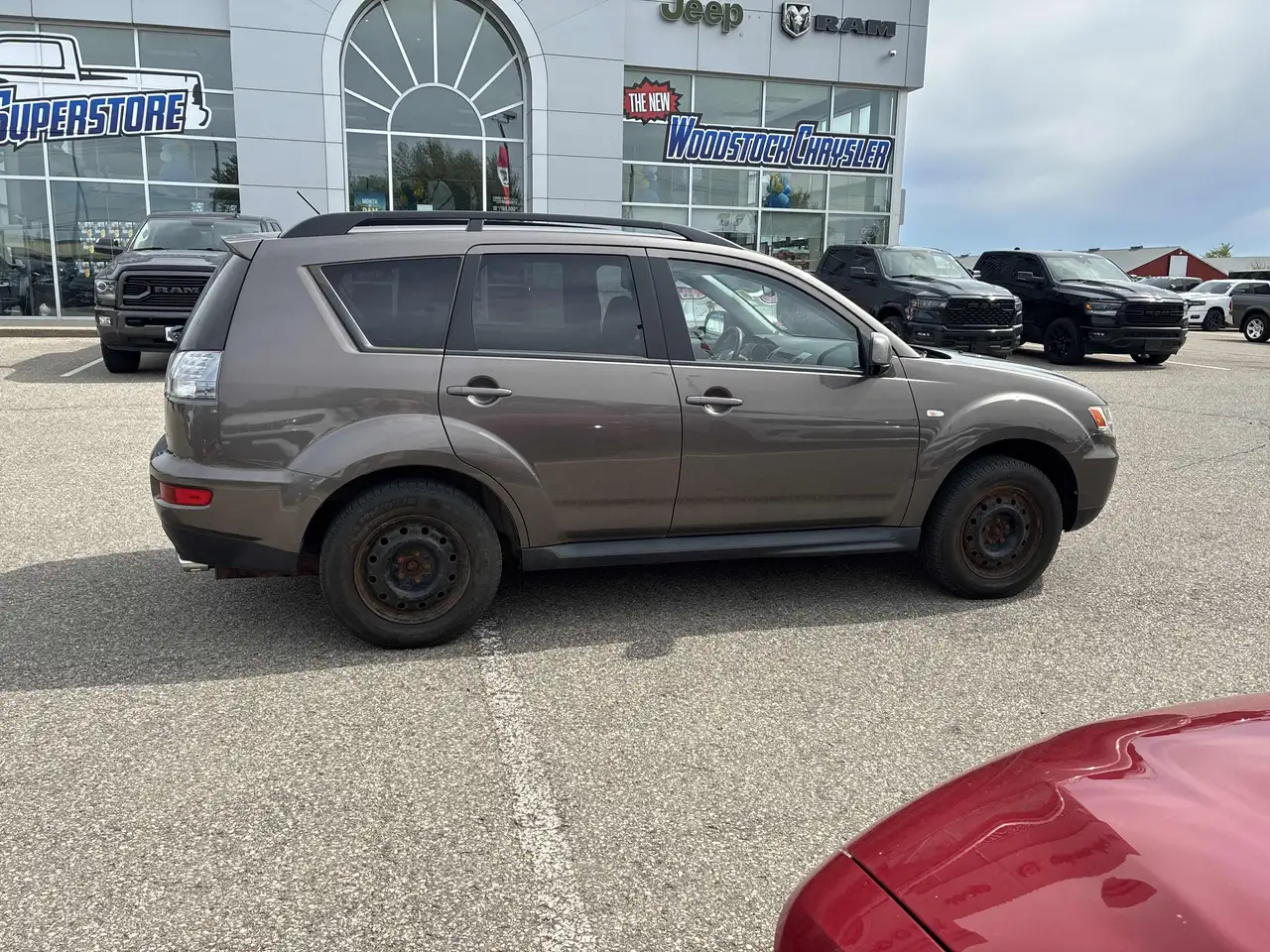Mitsubishi Outlander снимка Mitsubishi Outlander