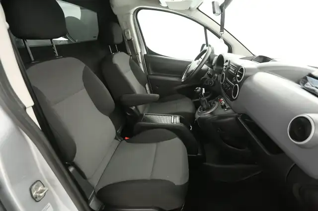Peugeot Partner view 10