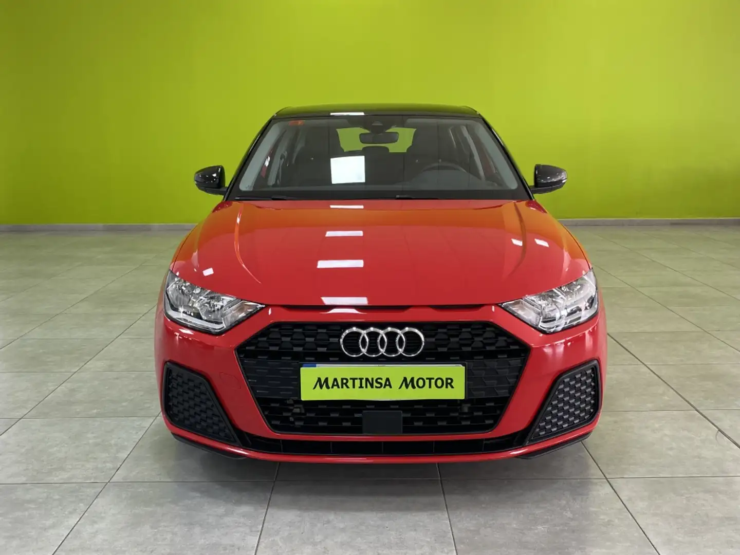 Audi A1 Sportback 25 TFSI Advanced Rosso - 2