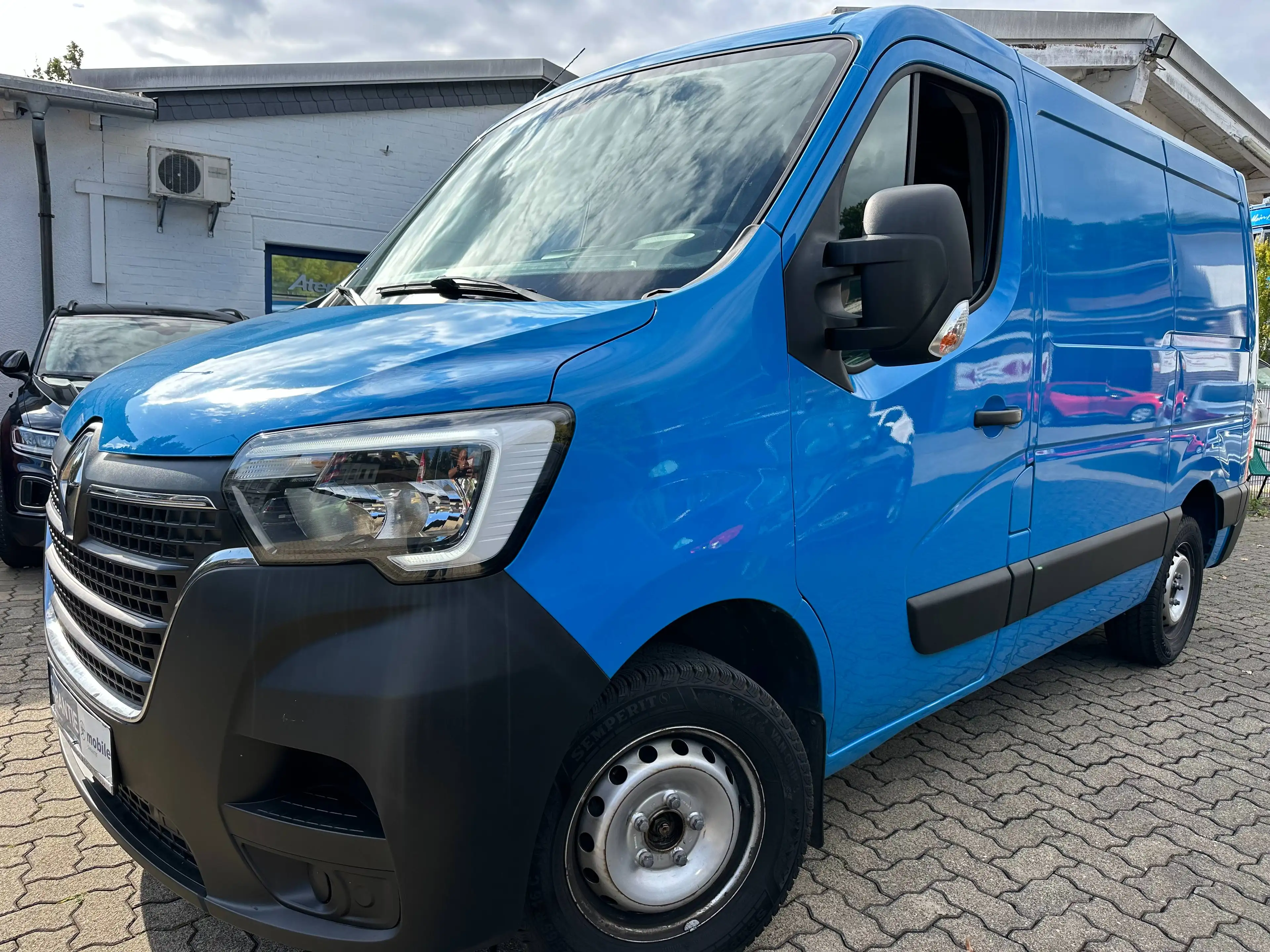 Renault Master 2.3 dCi Kasten 2,8t+2.HAND+3 SITZE+6 GANG+SCHEBETÜR+EURO 6 KAT+MWST. — photo 2