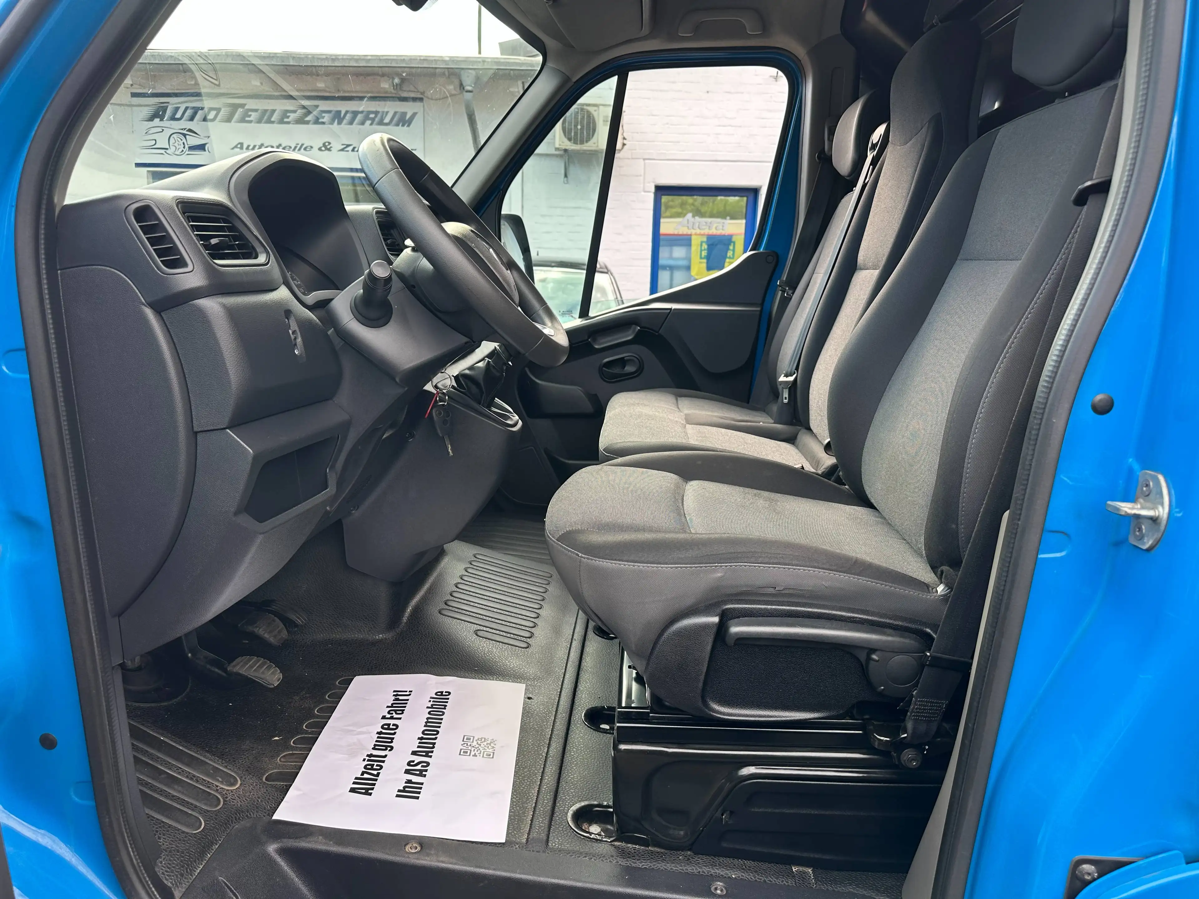 Renault Master 2.3 dCi Kasten 2,8t+2.HAND+3 SITZE+6 GANG+SCHEBETÜR+EURO 6 KAT+MWST. — photo 6