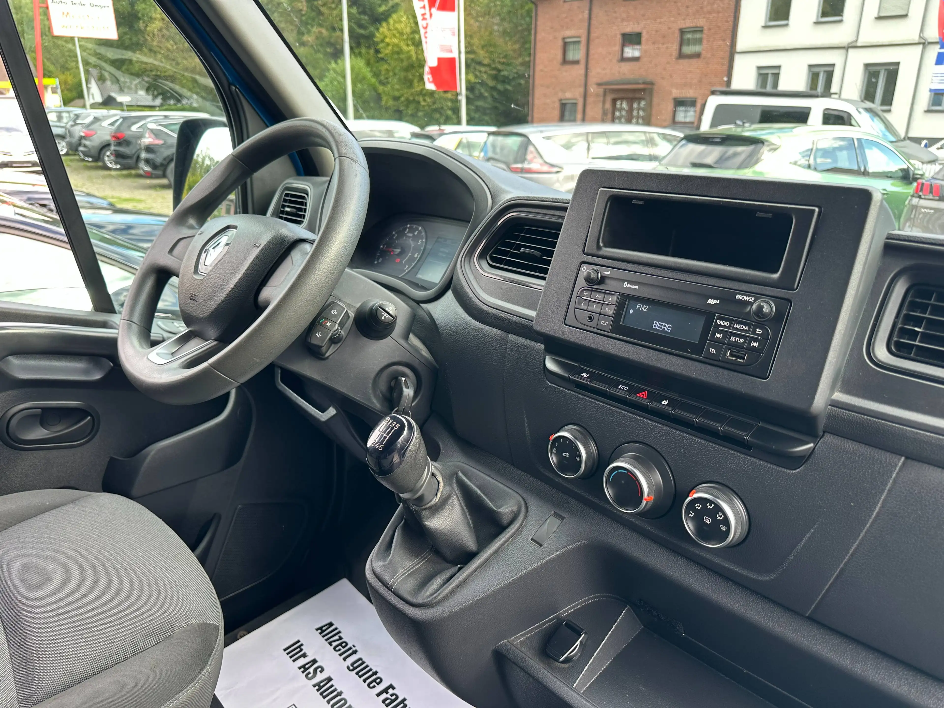 Renault Master 2.3 dCi Kasten 2,8t+2.HAND+3 SITZE+6 GANG+SCHEBETÜR+EURO 6 KAT+MWST. — photo 10