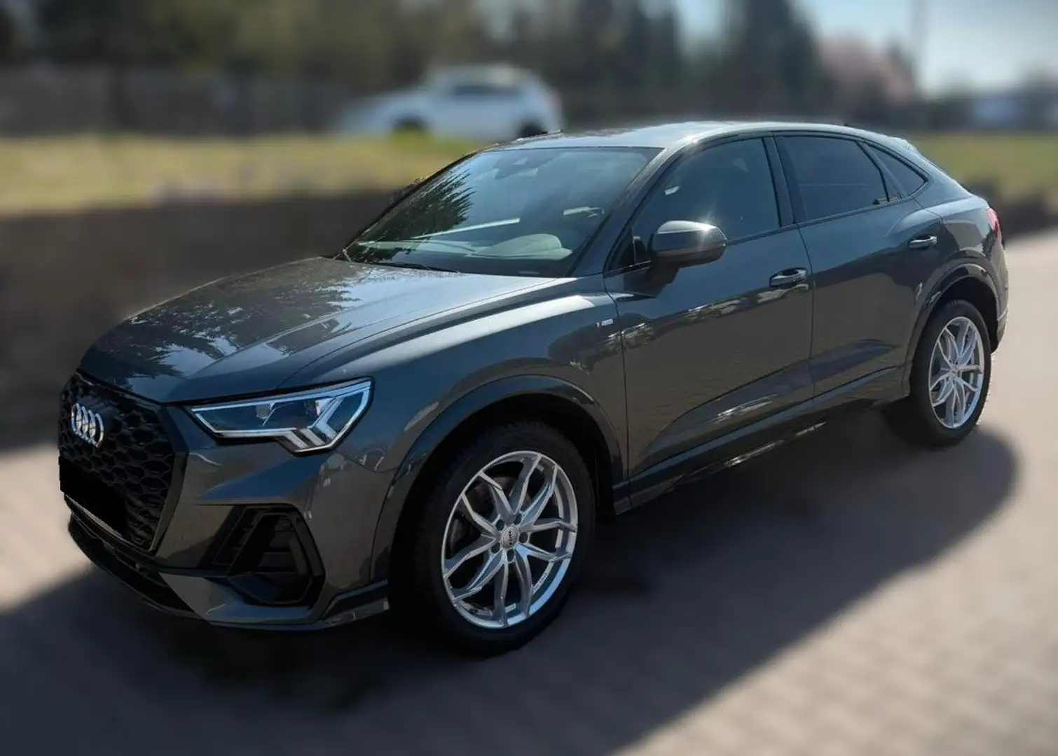 Audi Q3 Sportback 45 TFSI quattro S line *B+O*Kamera* Grau - 1