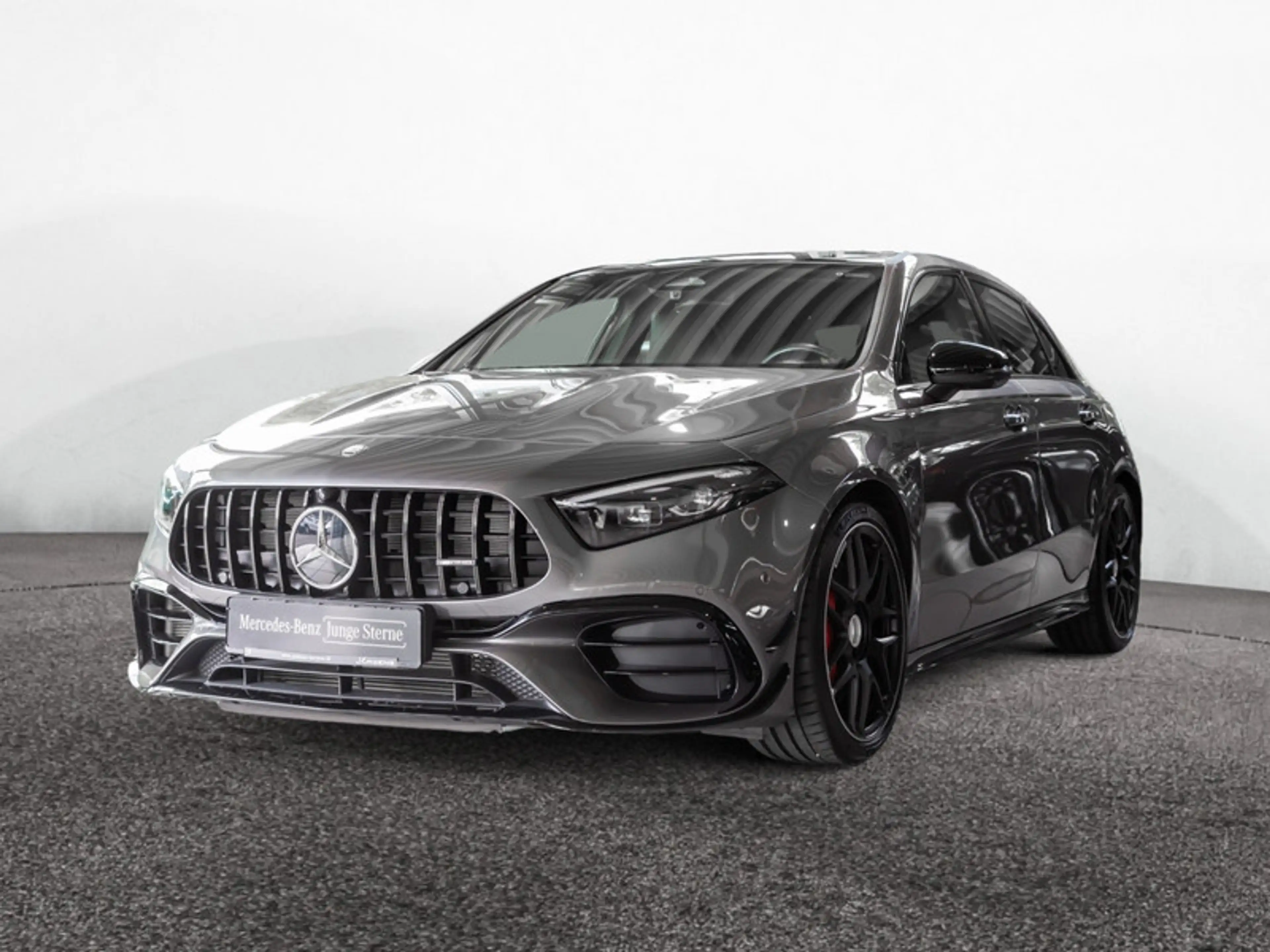 Mercedes-Benz A 45 AMG S 4M+ Premium+/Aero/Pano/Burm/Night/19" — photo 2