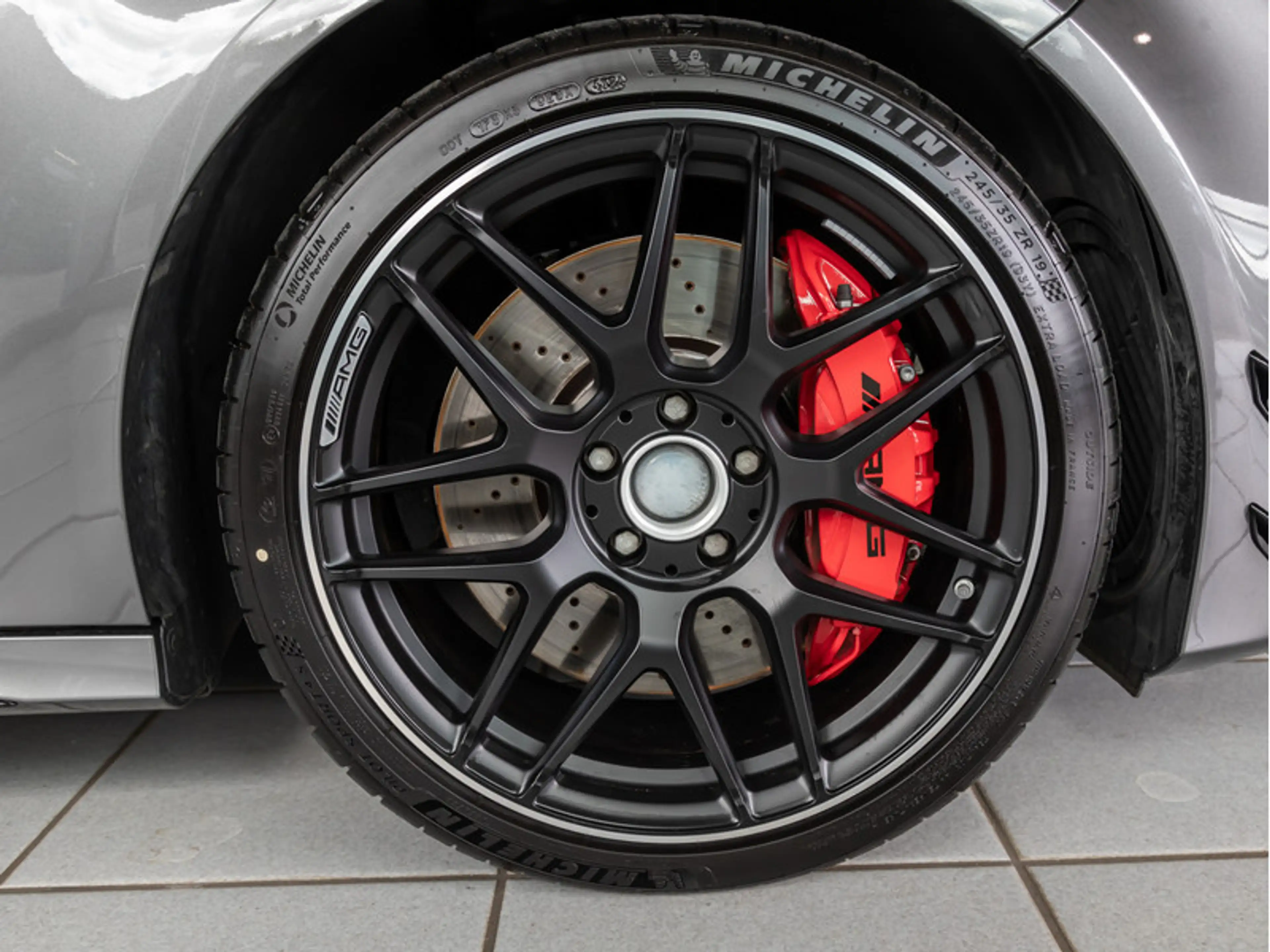 Mercedes-Benz A 45 AMG S 4M+ Premium+/Aero/Pano/Burm/Night/19" — photo 7