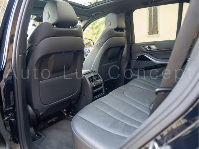 BMW X5 X5 view 8