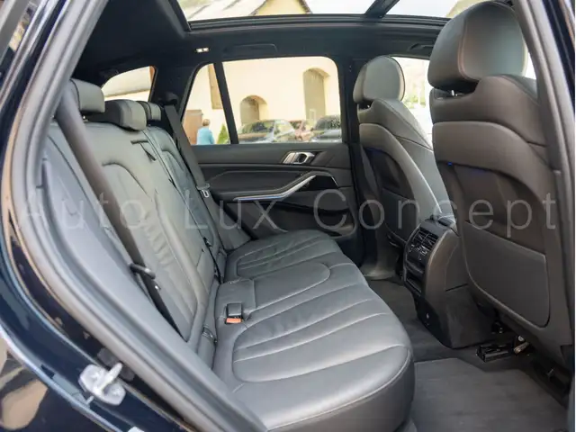 BMW X5 X5 view 9
