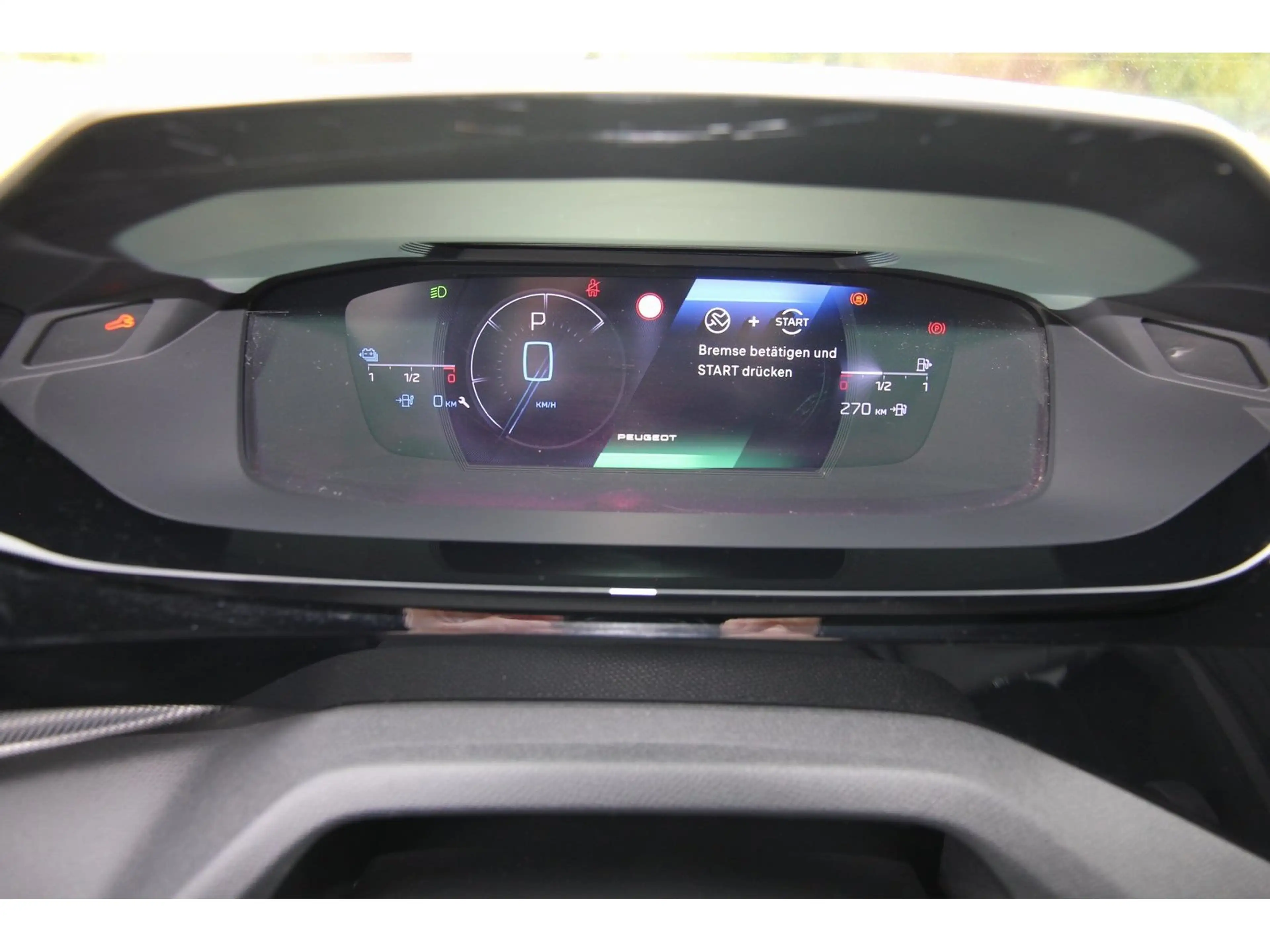 Peugeot 308 SW GT Pack Hybrid 225 e-EAT8 Carplay Matrix — photo 21