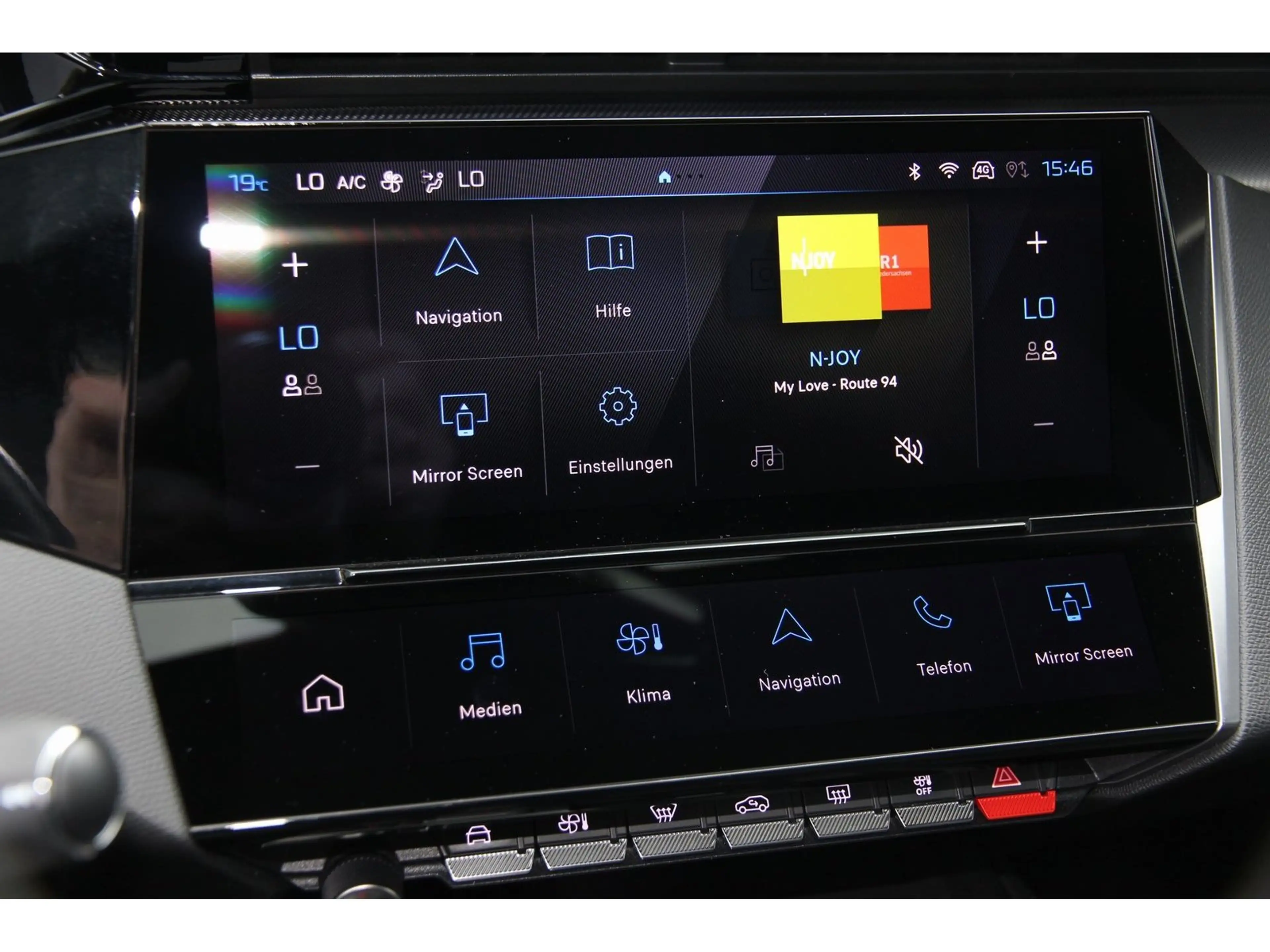 Peugeot 308 SW GT Pack Hybrid 225 e-EAT8 Carplay Matrix — photo 22