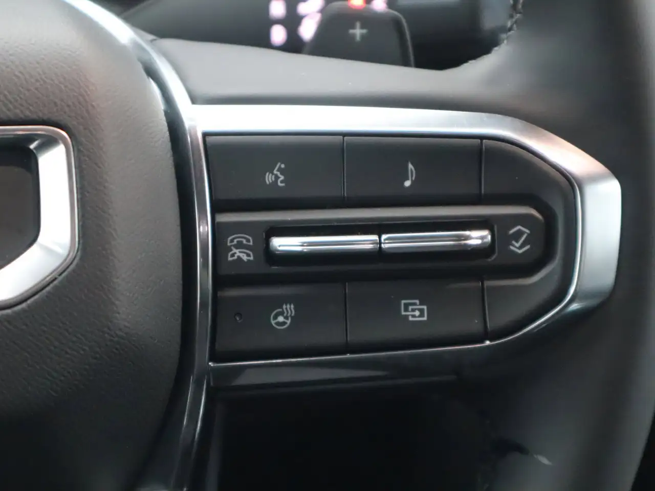 GMC Acadia снимка GMC Acadia