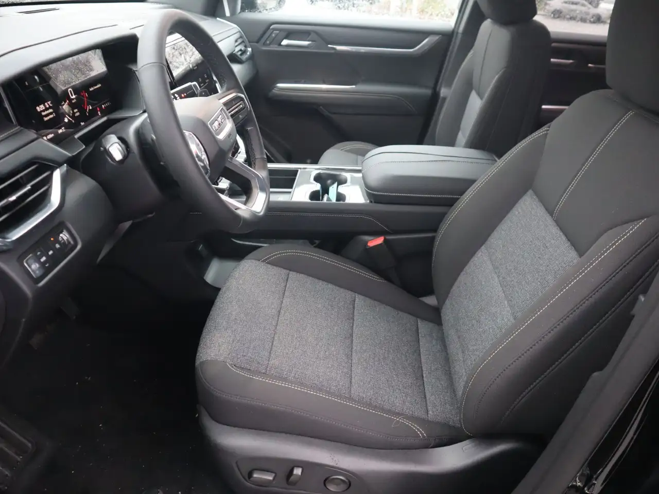 GMC Acadia снимка GMC Acadia