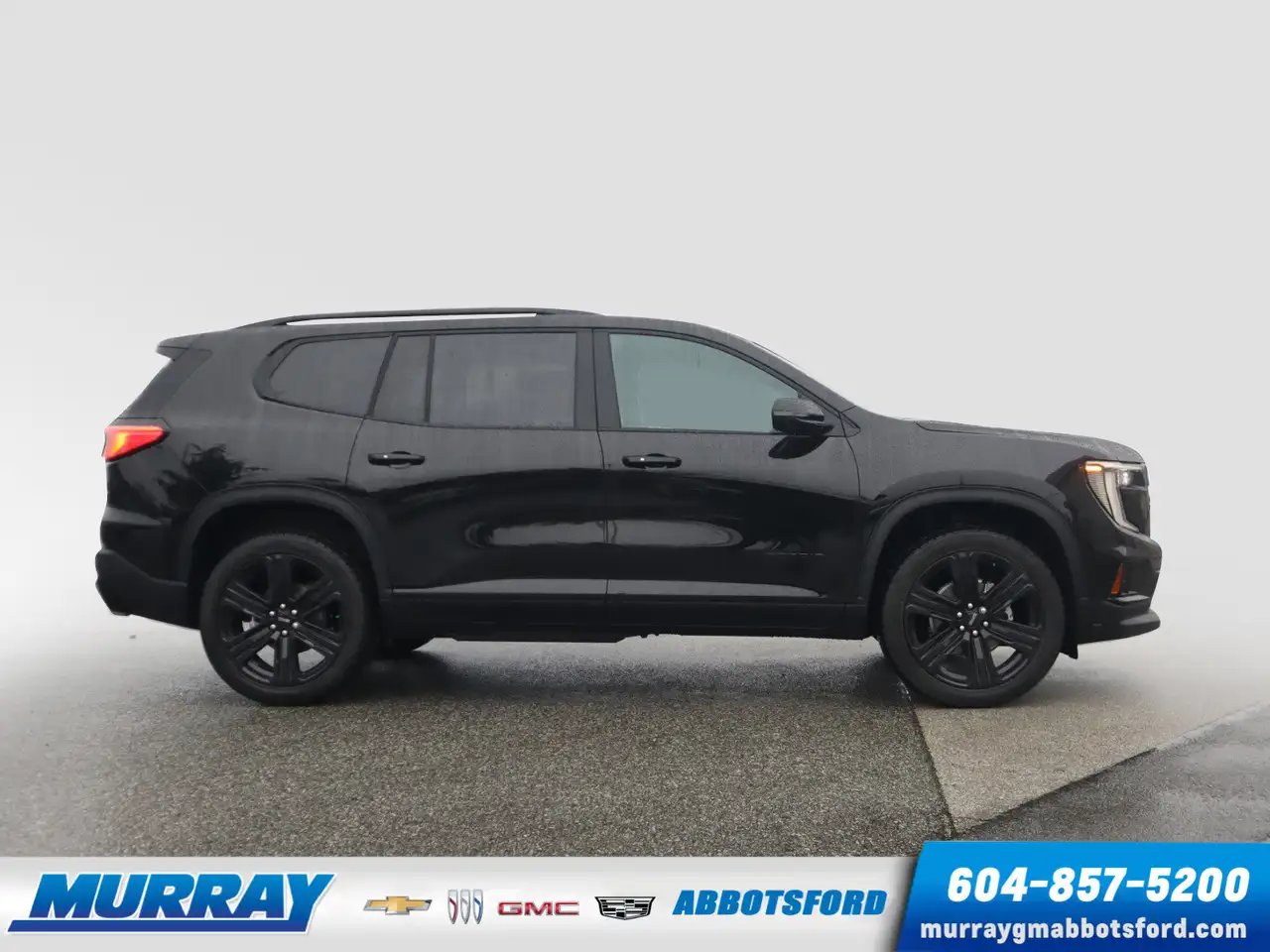 GMC Acadia снимка GMC Acadia