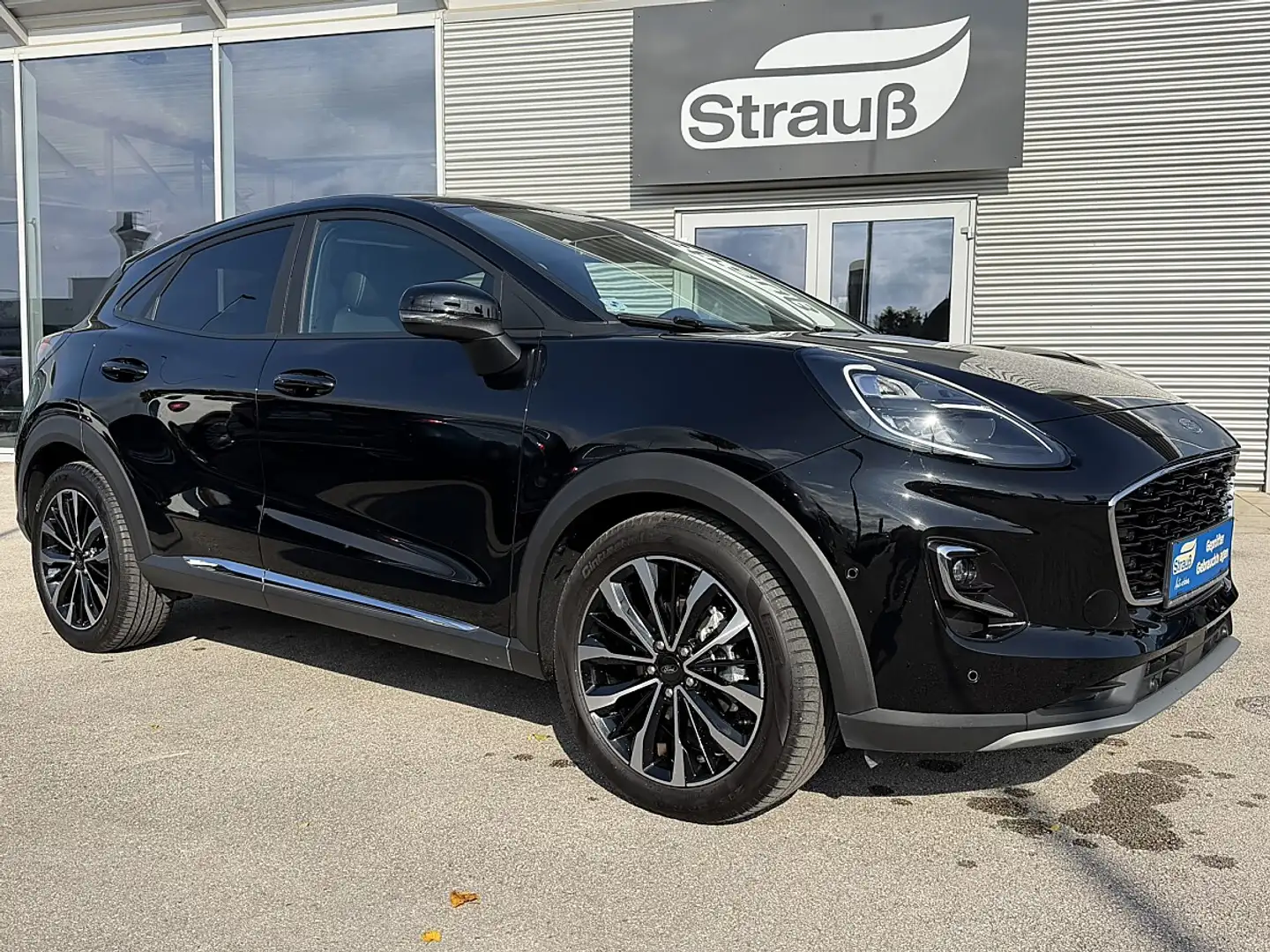 Ford Puma 1,0 EcoBoost Hybrid Titanium X Schwarz - 1