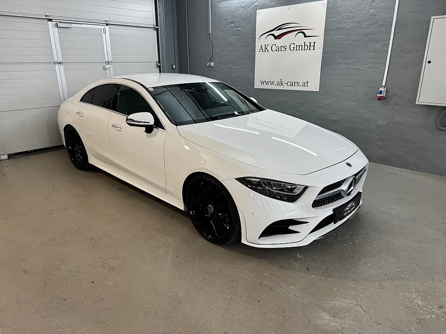 Mercedes-Benz CLS 350 d AMG 4MATIC Aut.*Keyless*Burmester*Kamera* Biały - 2