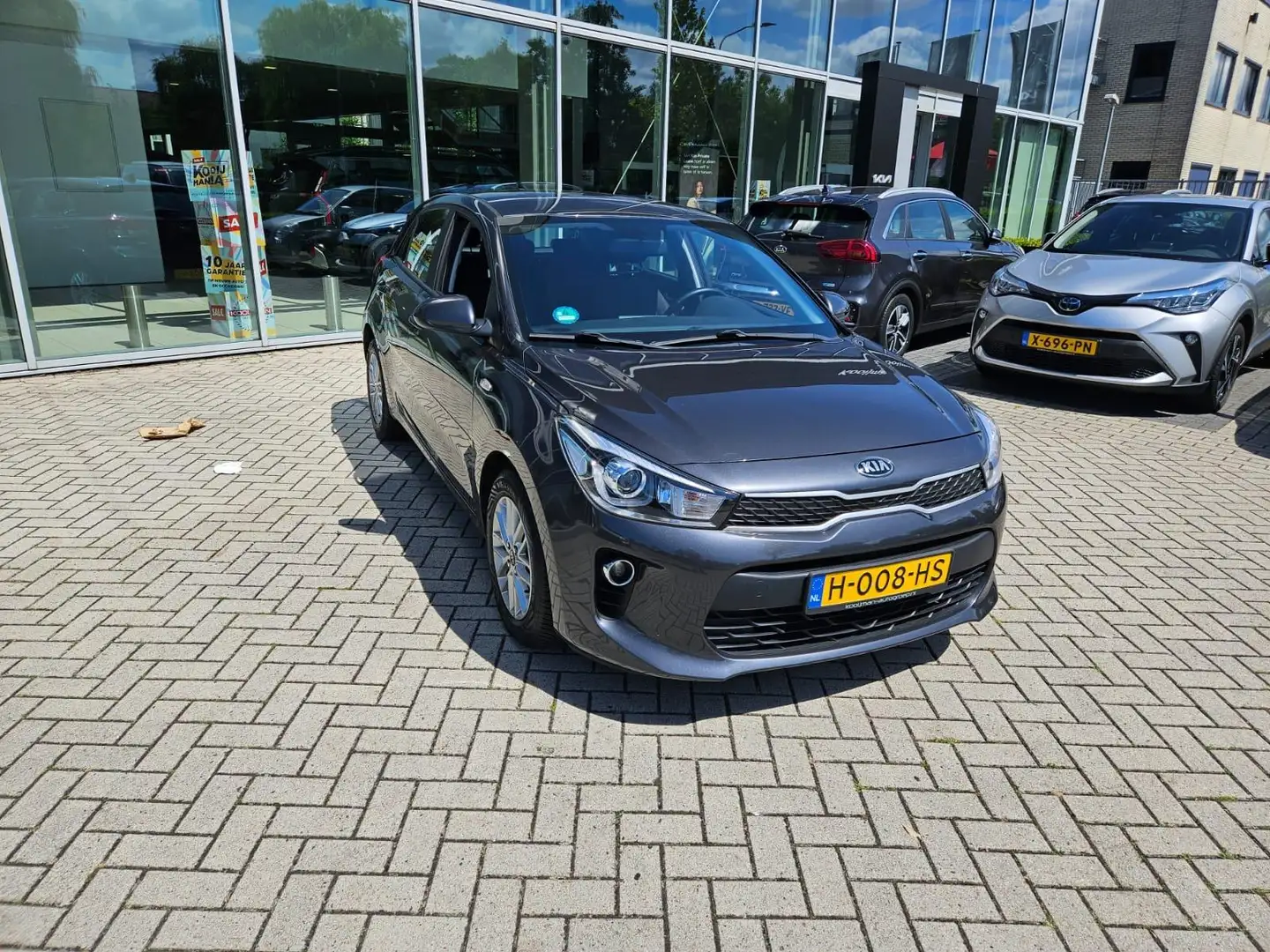 Kia Rio 1.0 TGDI DynamicLine Grijs - 2