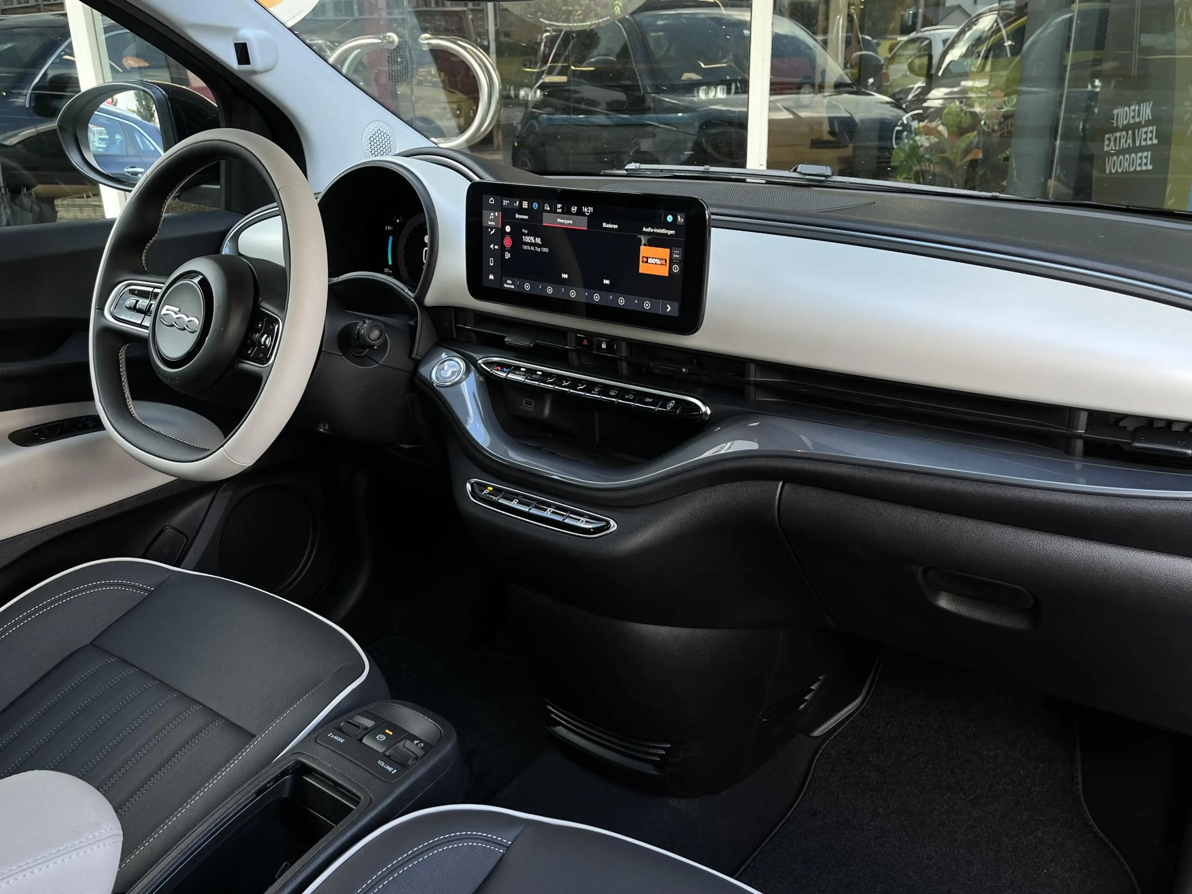 Fiat 500C La Prima 42 kWh | Cabrio | Apple-Android | Parkeer — photo 6