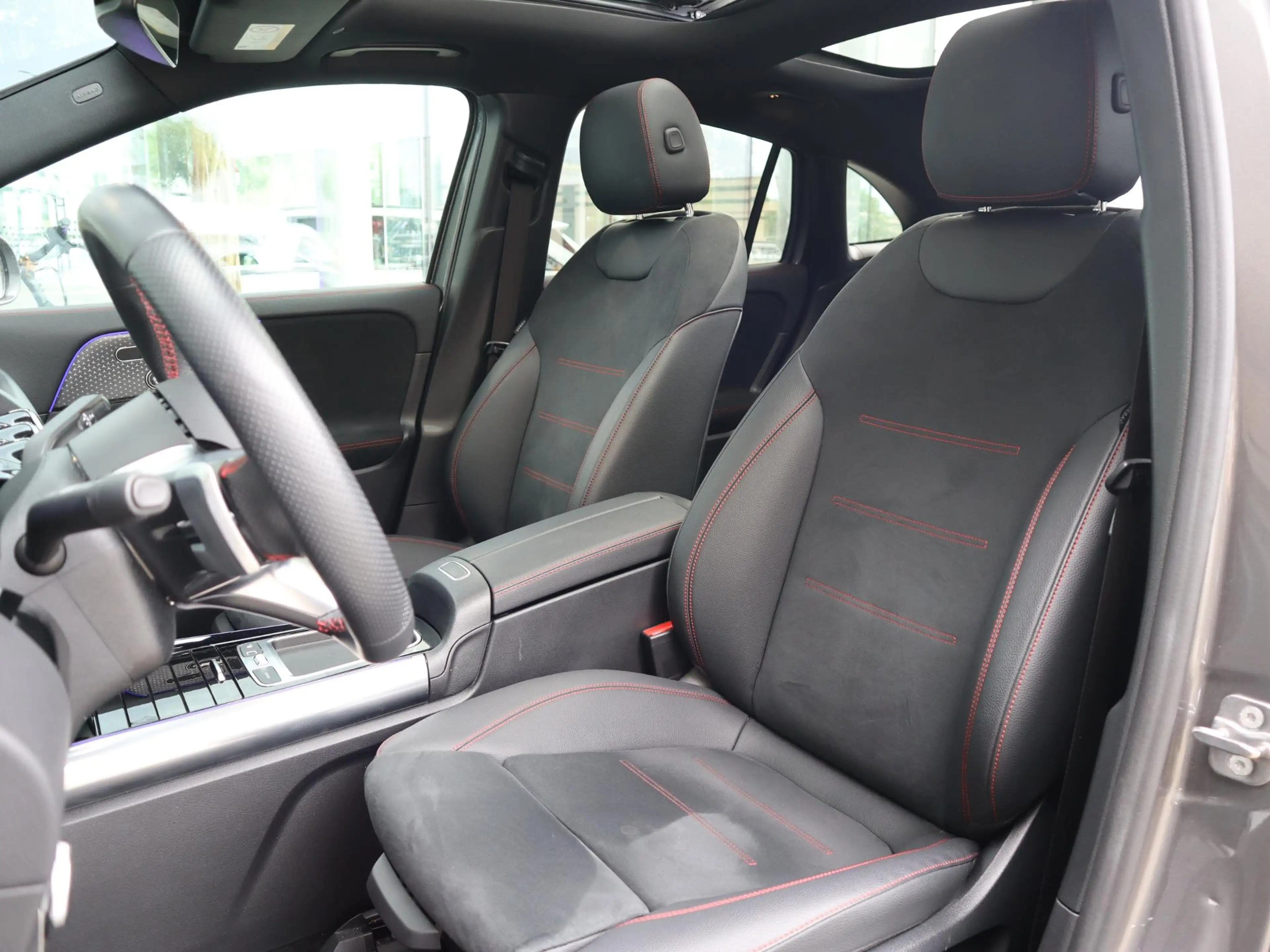 Mercedes-Benz EQA 250 250+ Business Solution AMG 71 kWh — photo 13
