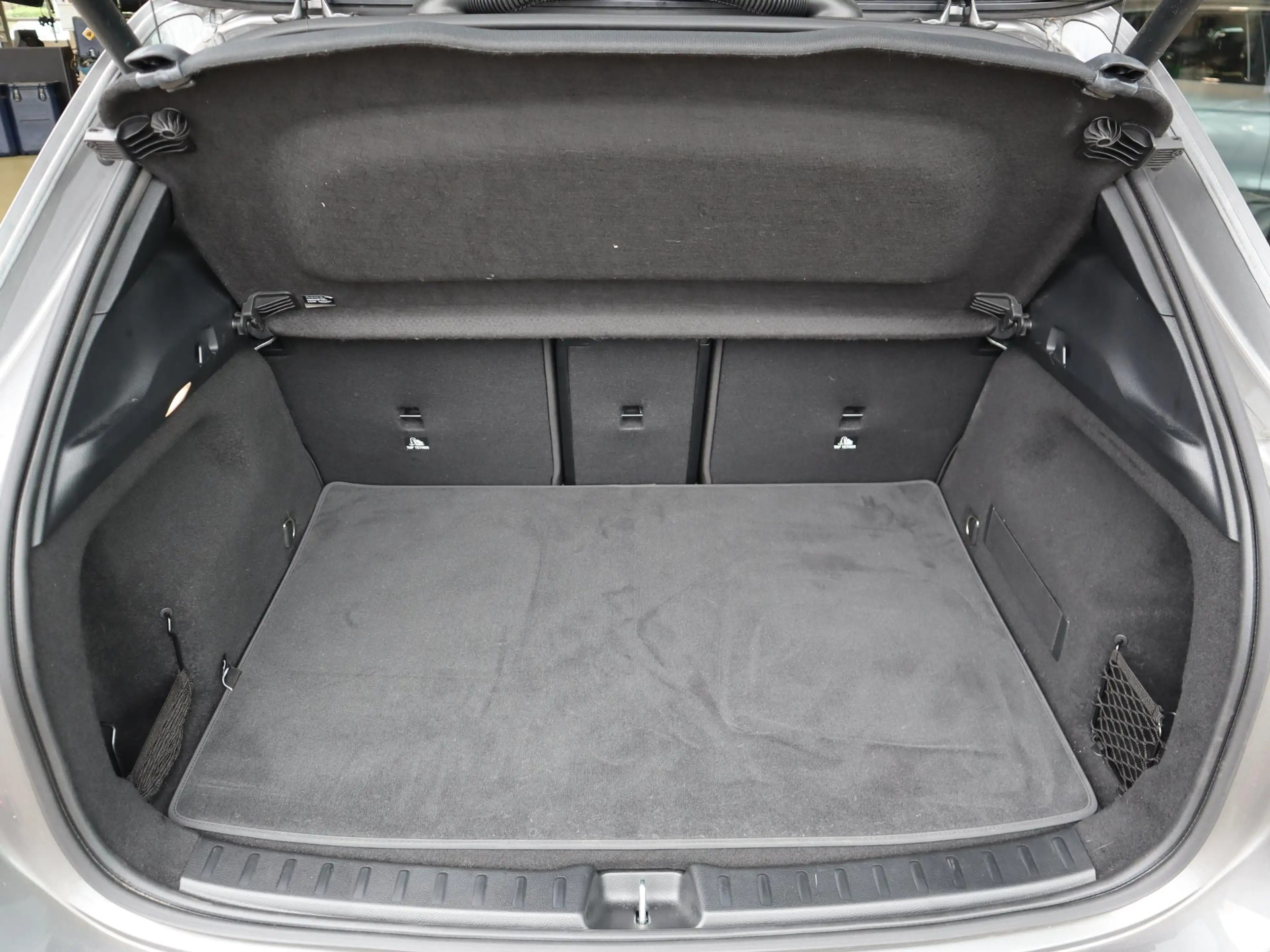 Mercedes-Benz EQA 250 250+ Business Solution AMG 71 kWh — photo 5