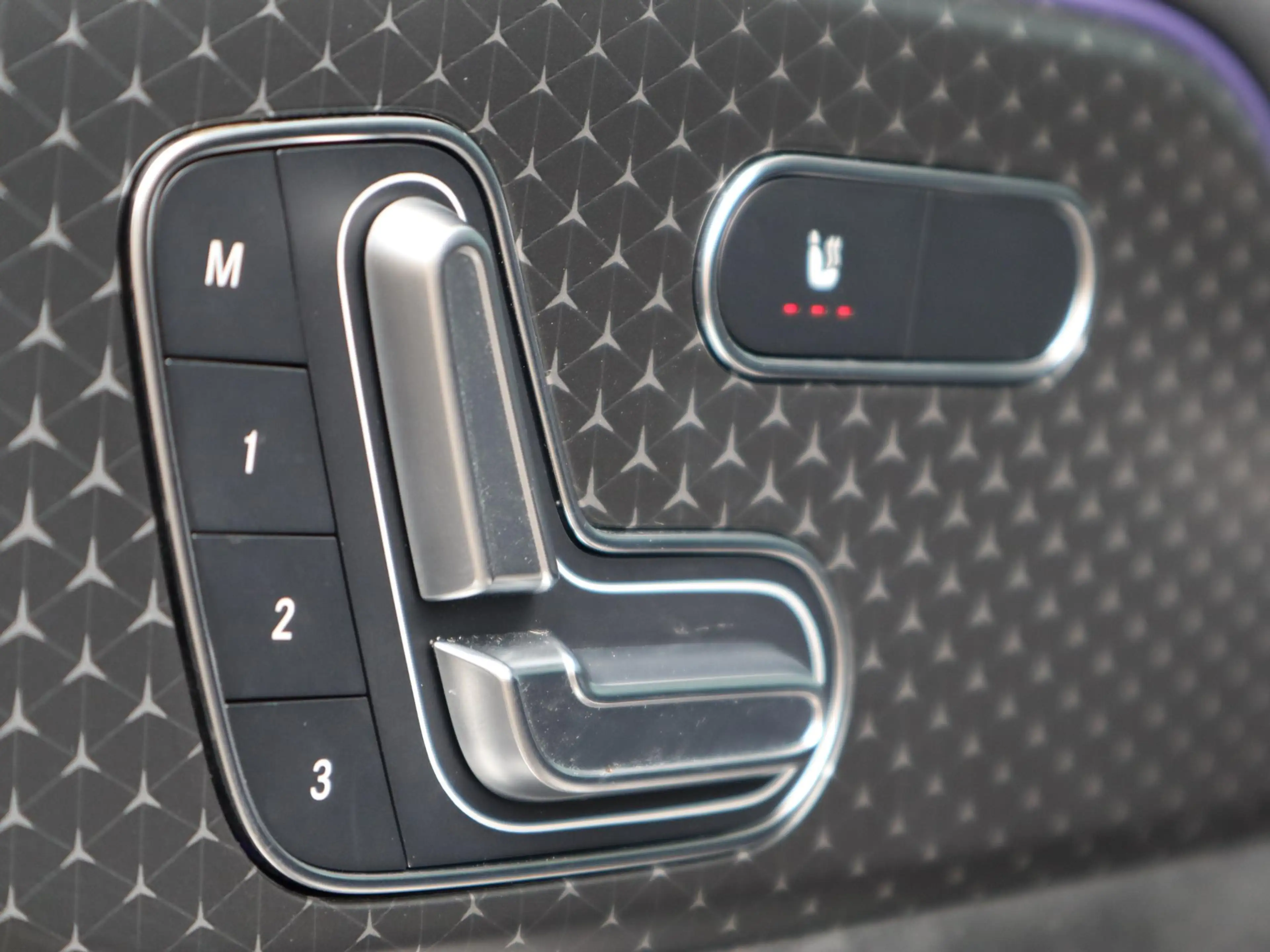 Mercedes-Benz EQA 250 250+ Business Solution AMG 71 kWh — photo 15