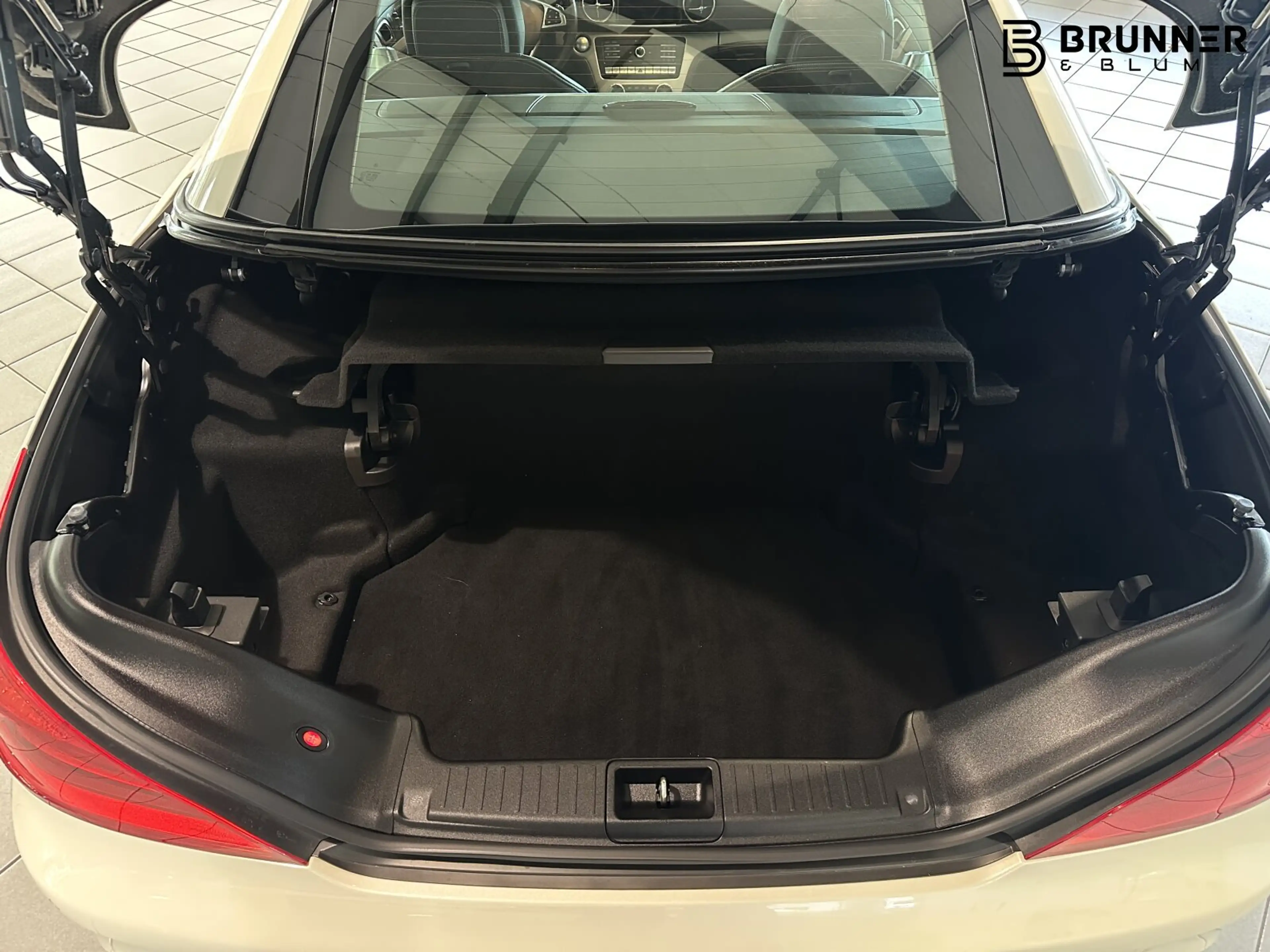 Mercedes-Benz SL 500 SL 500 AMG,Comand,Sitzlüft,Sound,Pano,Distronic, — photo 10