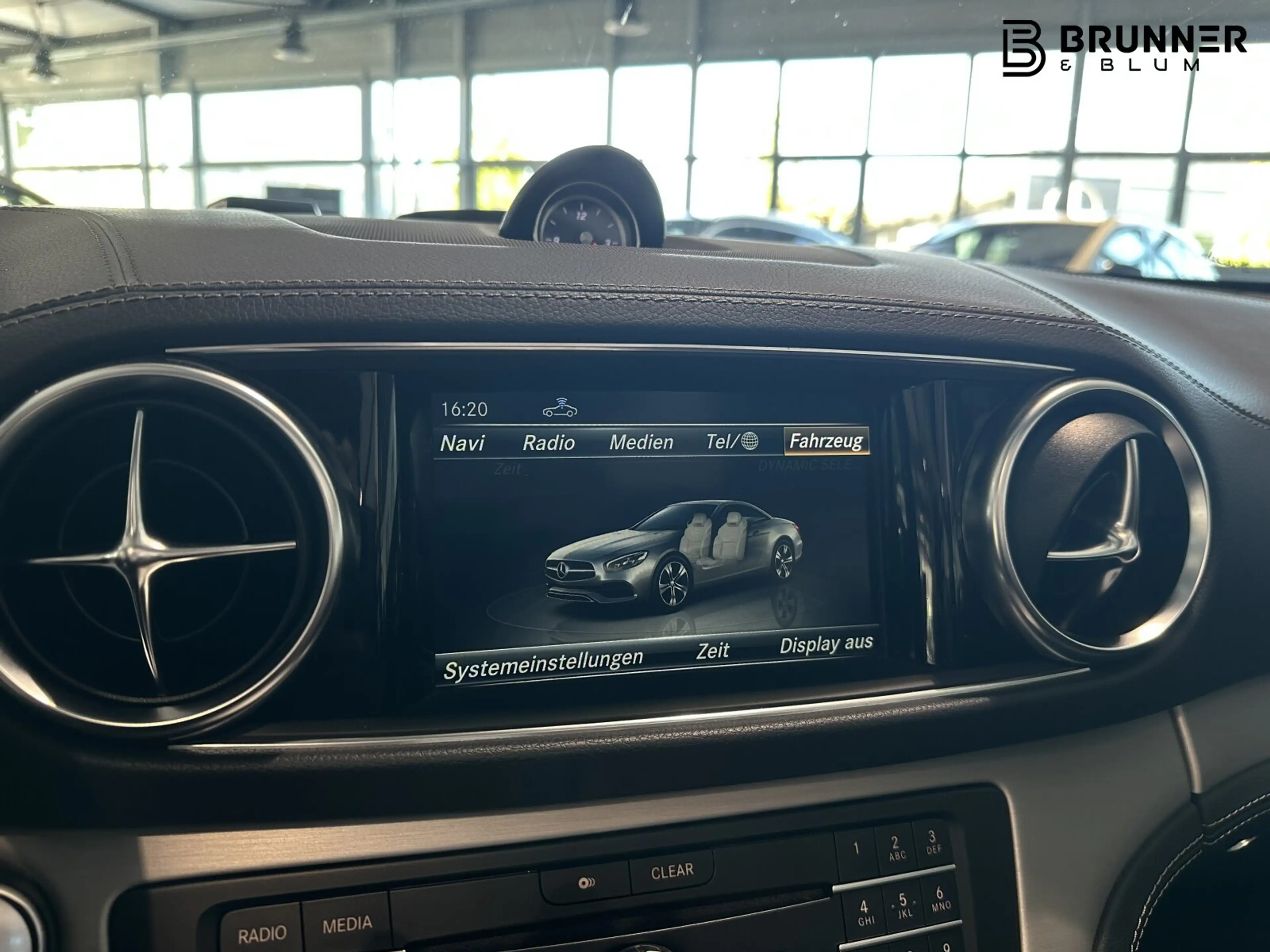 Mercedes-Benz SL 500 SL 500 AMG,Comand,Sitzlüft,Sound,Pano,Distronic, — photo 25