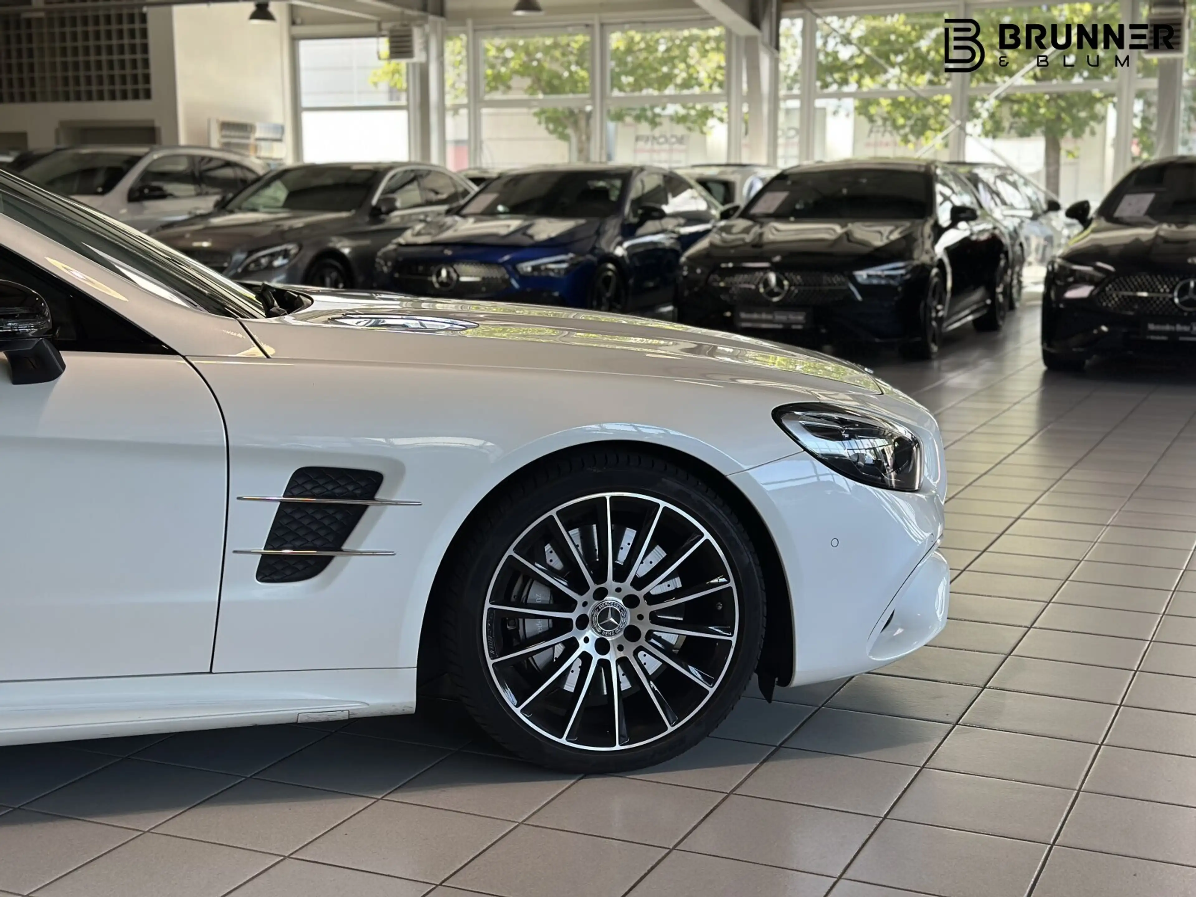 Mercedes-Benz SL 500 SL 500 AMG,Comand,Sitzlüft,Sound,Pano,Distronic, — photo 6