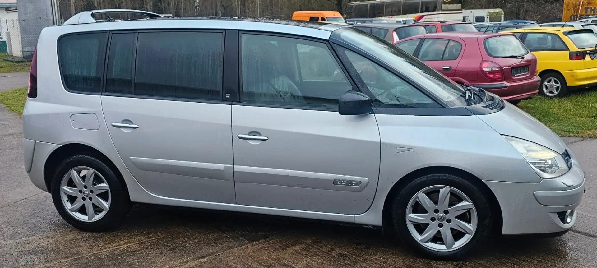 Renault Grand Espace dCi Plateado - 2