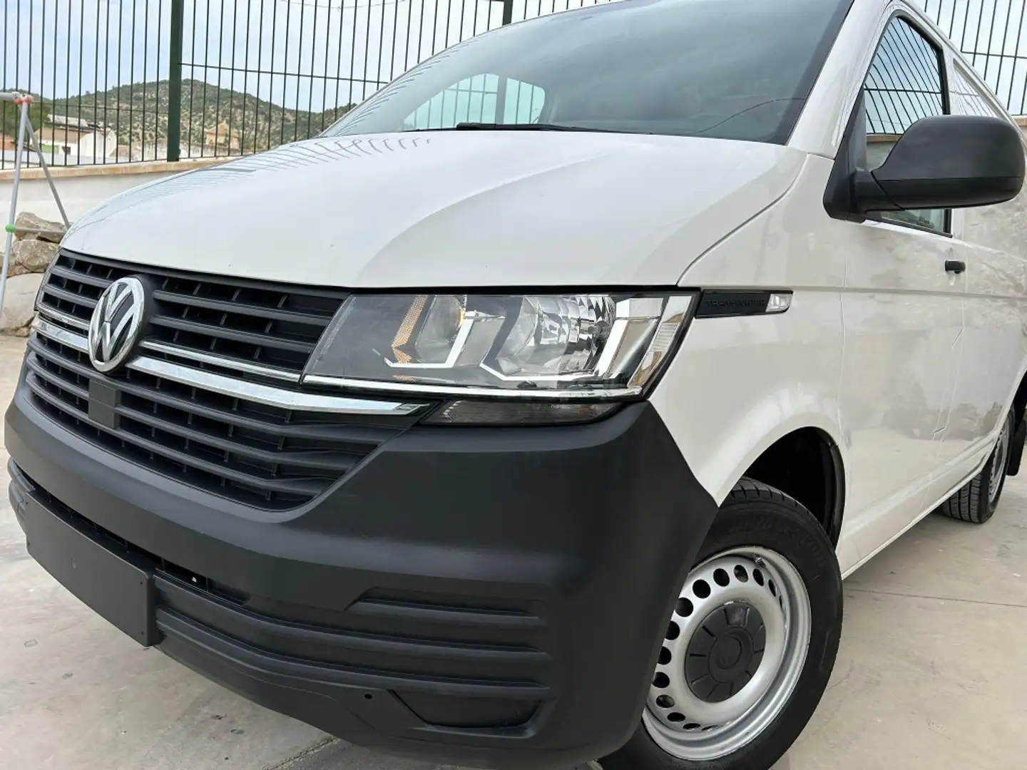 Volkswagen Transporter Furgón 2.0TDI BMT 81kW Blanco - 2
