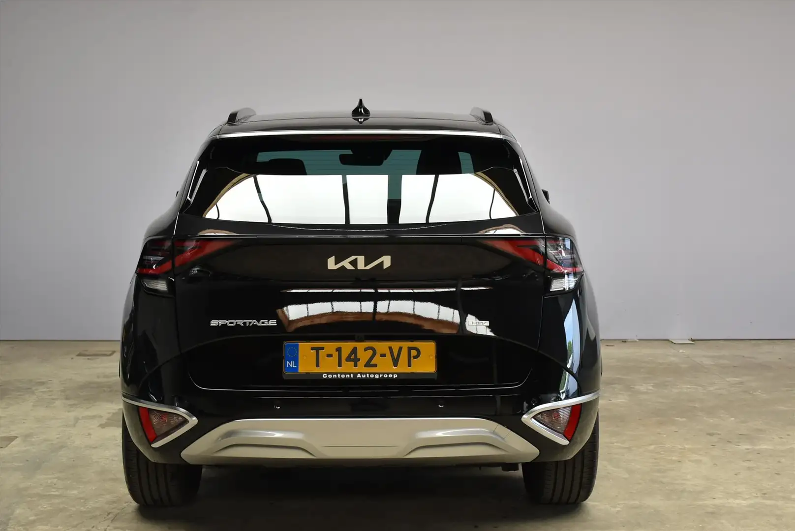 Kia Sportage 1.6 T-GDi 230pk Hybrid AT6 DynamicPlusLine TREKHAA Zwart - 2