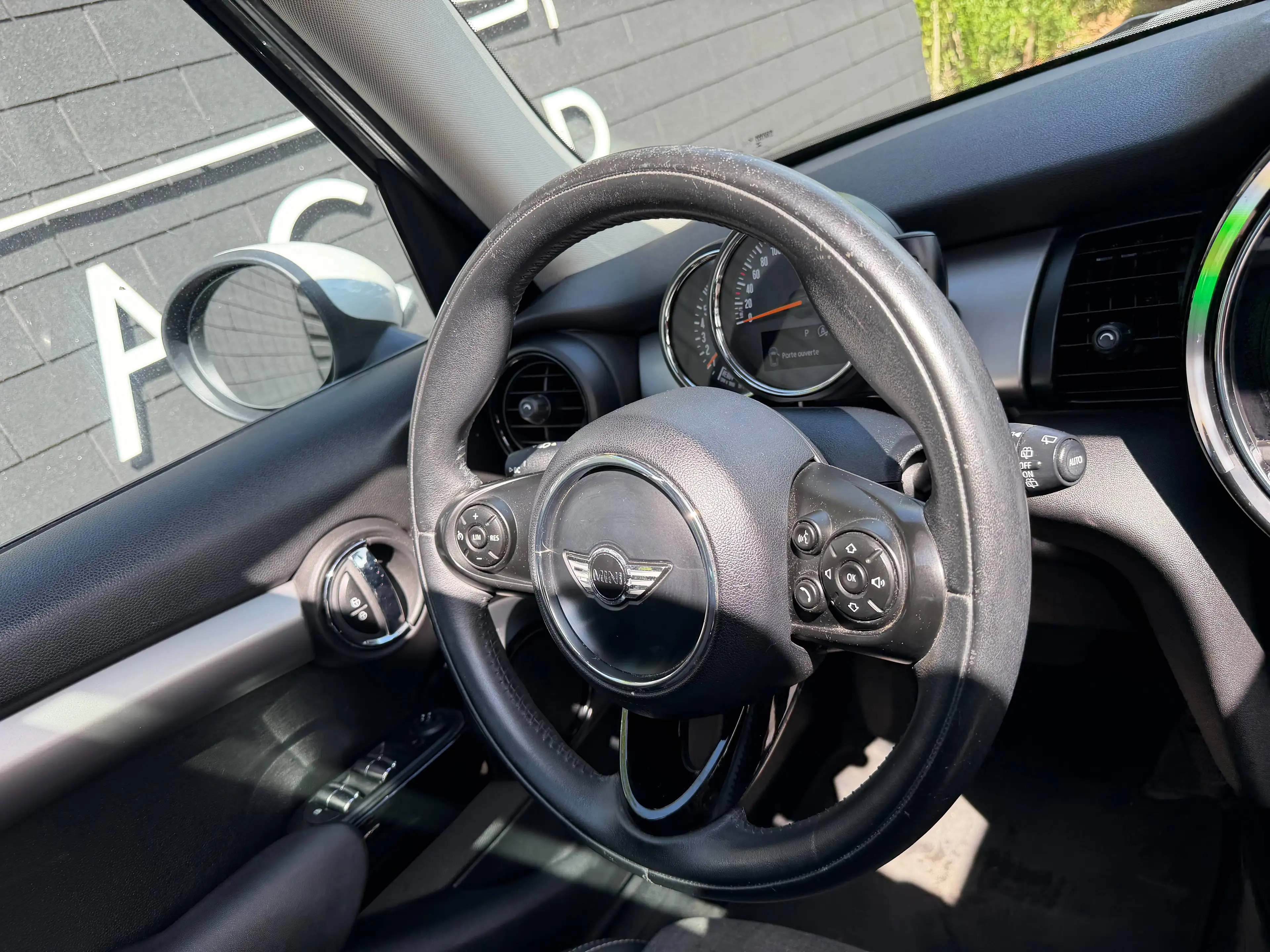 MINI Cooper 1.5A+BOITE AUTO+TOIT OUVRANT+NAVI+AIRCO+EURO 6B — photo 15