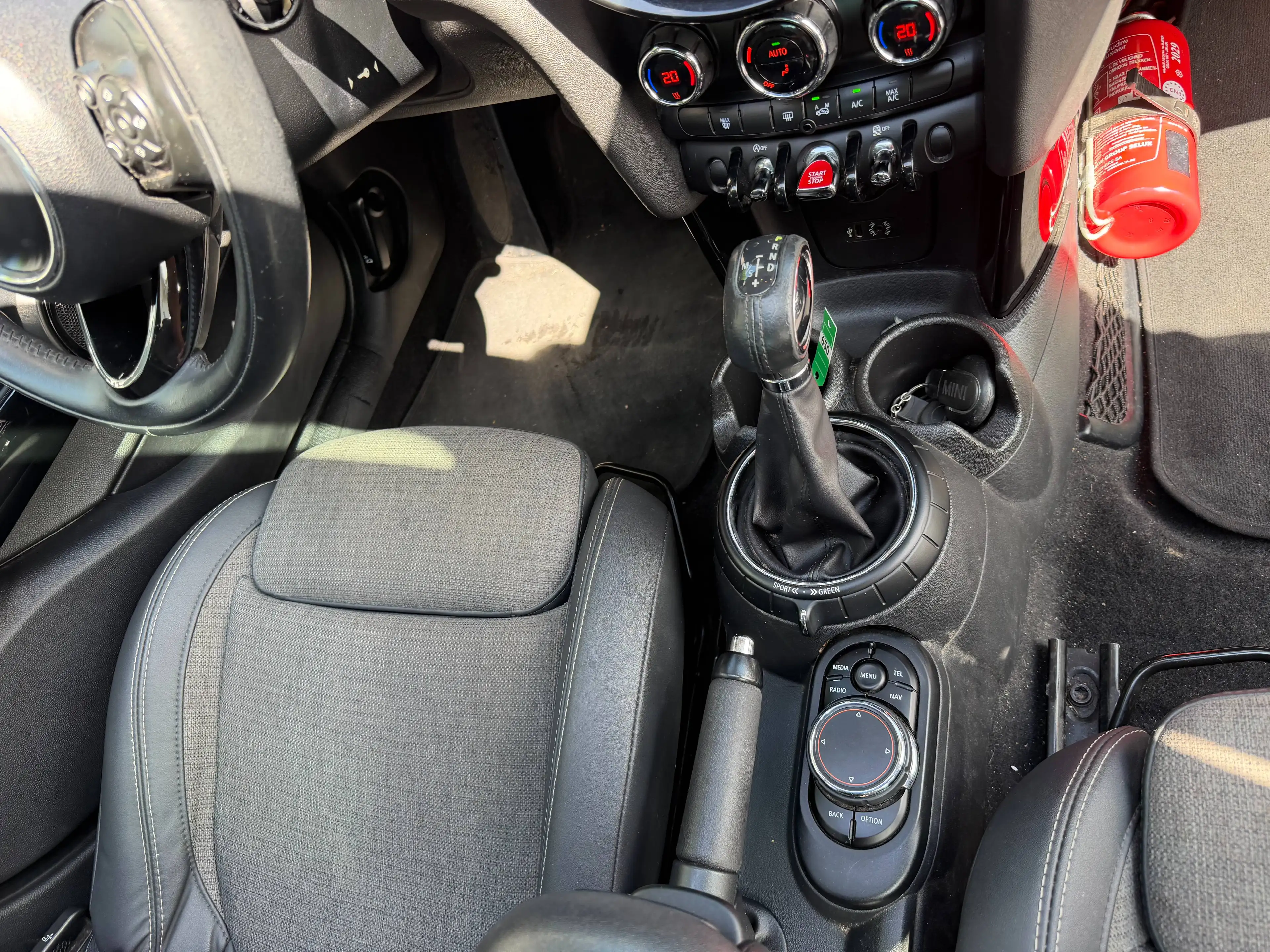 MINI Cooper 1.5A+BOITE AUTO+TOIT OUVRANT+NAVI+AIRCO+EURO 6B — photo 13