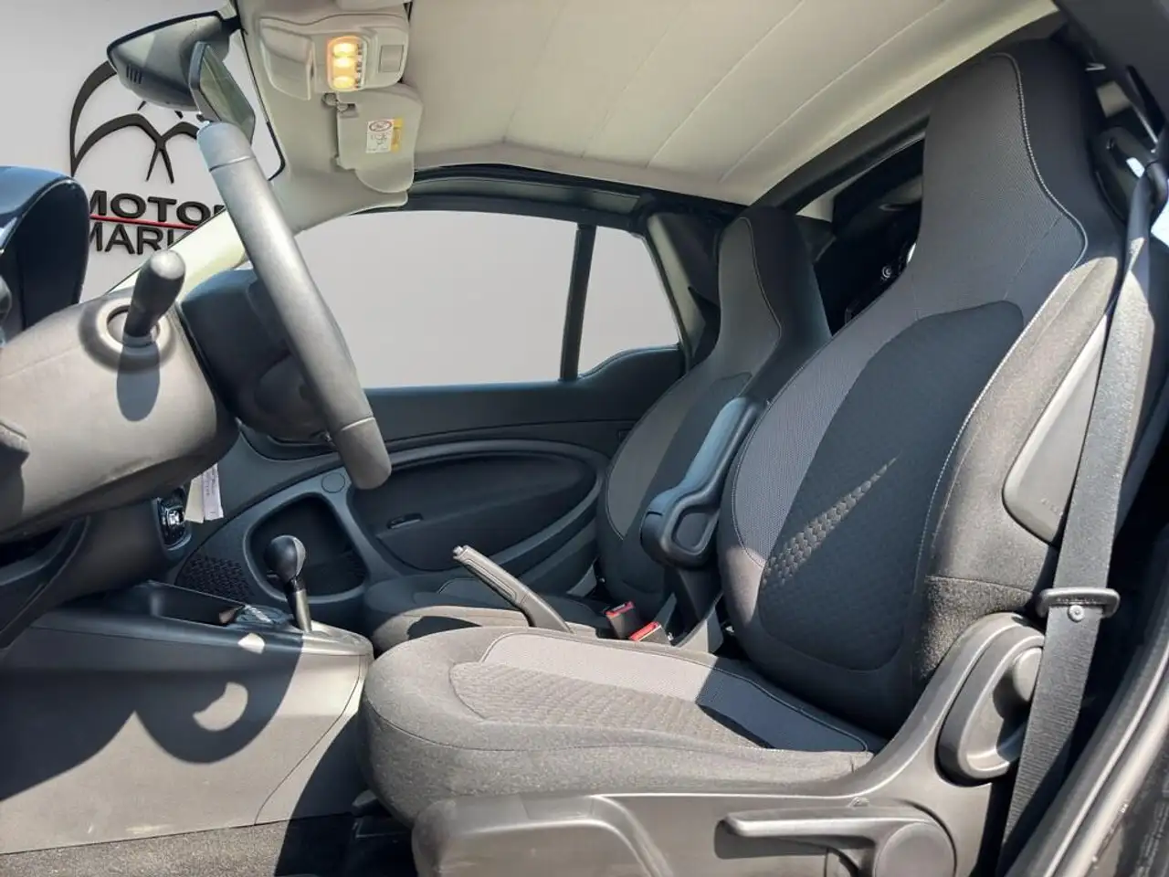 smart forTwo 2023 — фото 14