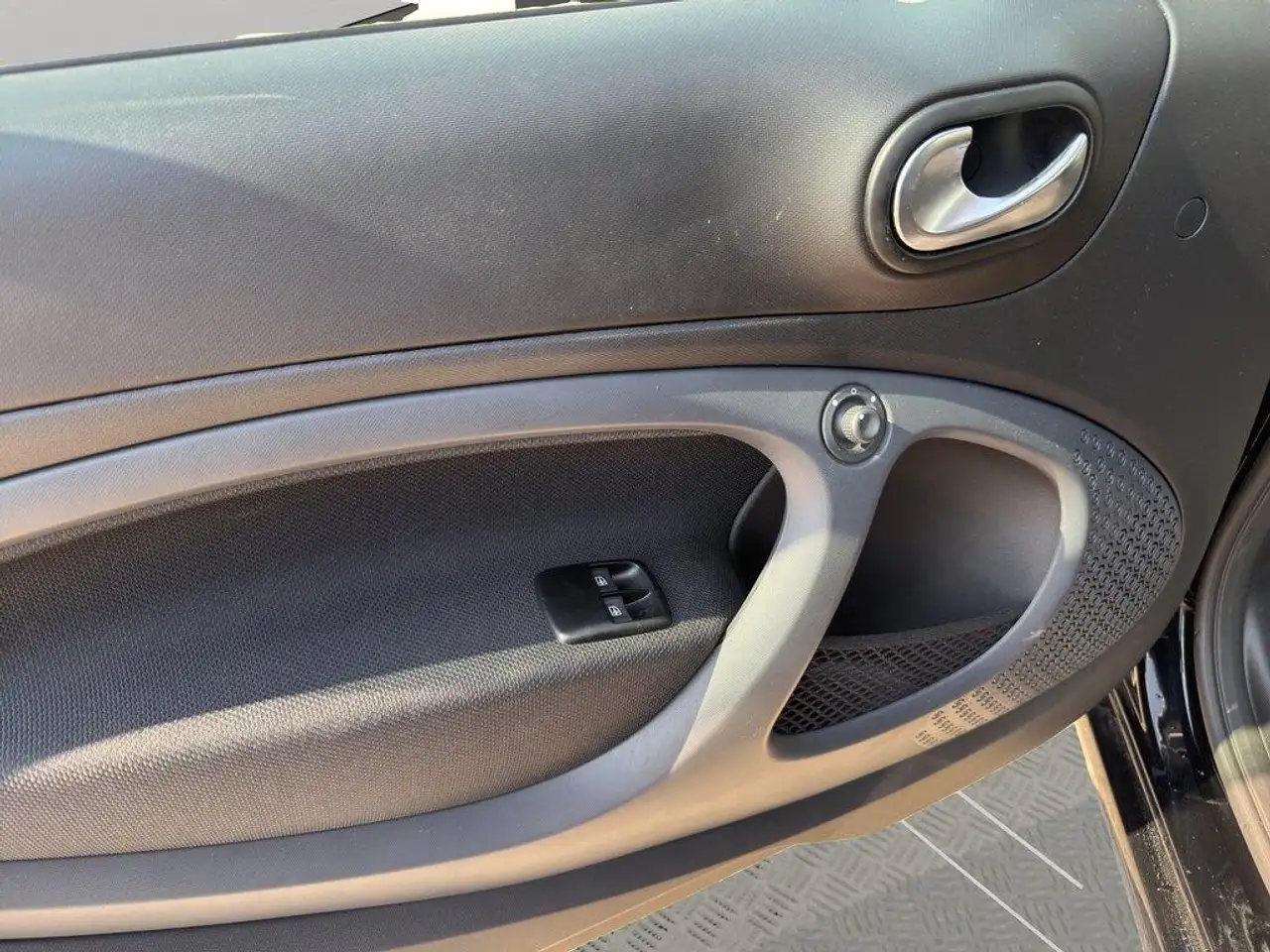 smart forTwo 2023 — фото 15