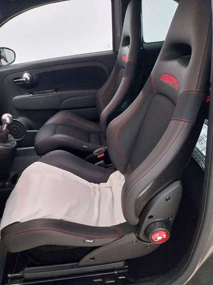 Abarth 595 Competizione 2024