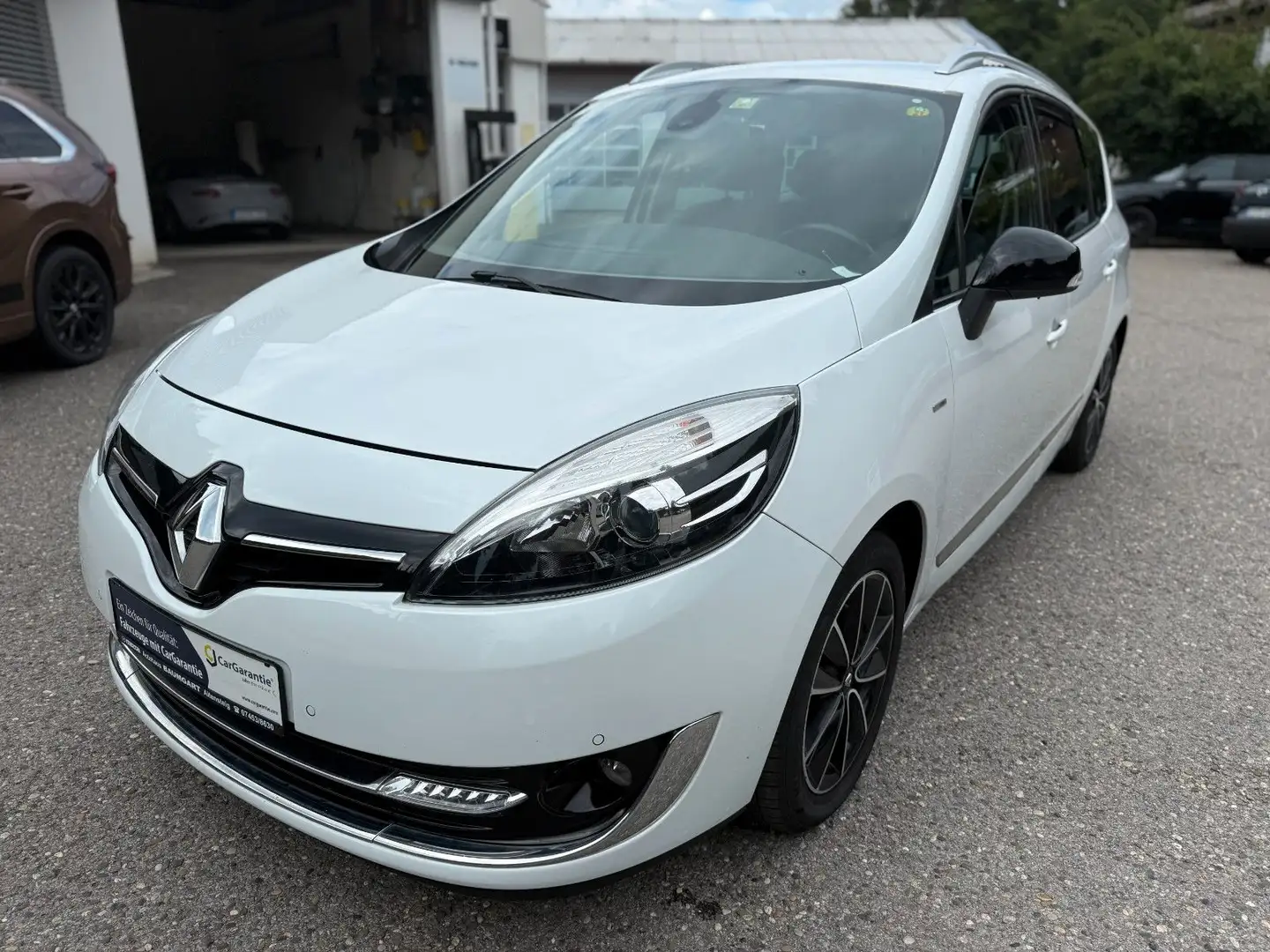 Renault Scenic 3 7-Sitzer, BOSE Edition+Techn.P+Relax+AHK Weiß - 1