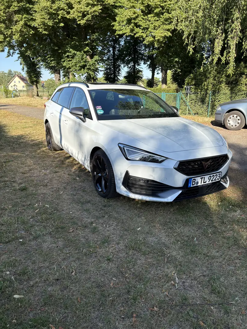 CUPRA Leon Basis Weiß - 1