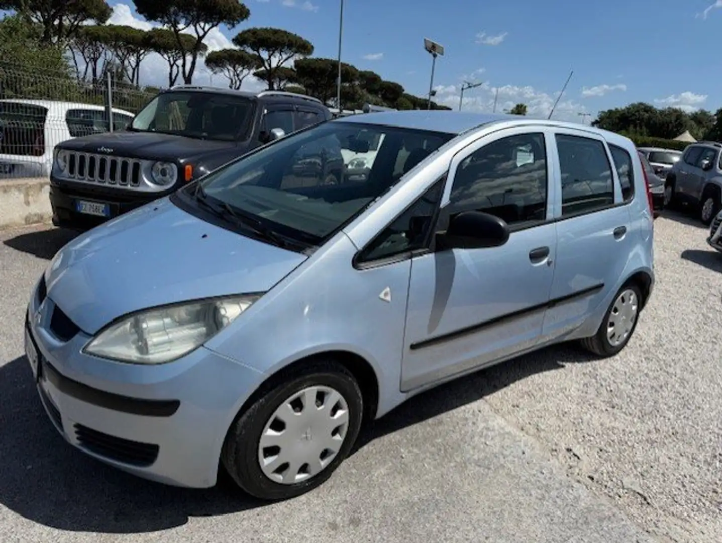 Mitsubishi Colt Colt VIII 2004 5p 1.1 12v Inform c/clima Argento - 2