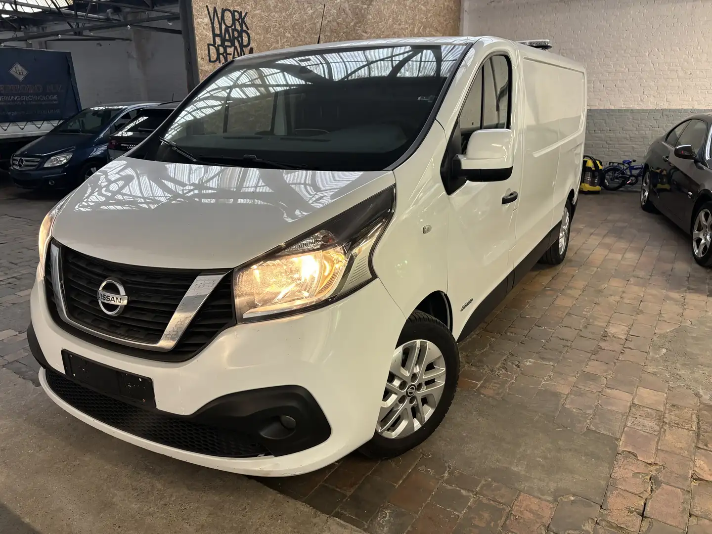 Nissan NV300 L2H1 1.6dCi 153000km camera bluetooth - 1