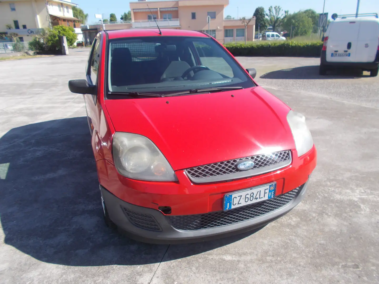Ford Fiesta 14 TDCI  VAN- AUTOCARRO Rojo - 1