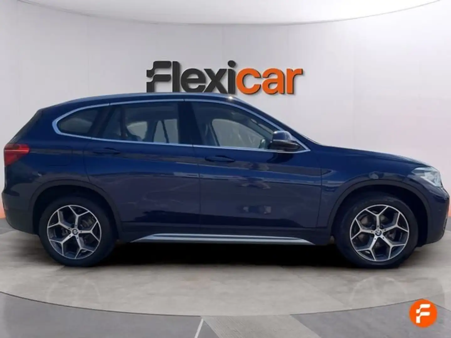 BMW X1 sDrive 18d Azul - 2