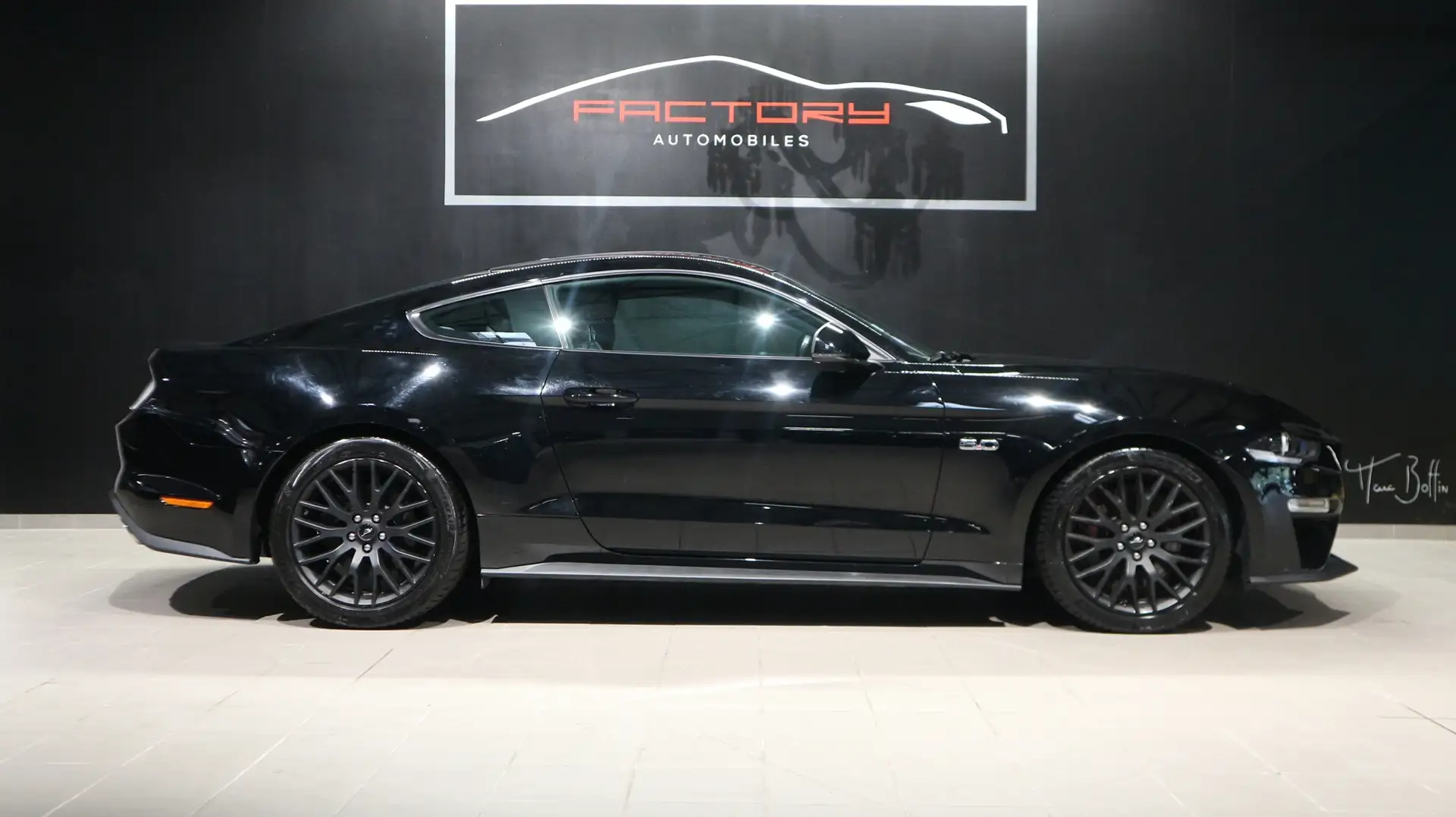 Ford Mustang 5.0 V8 450CH GT BVA10 Schwarz - 2