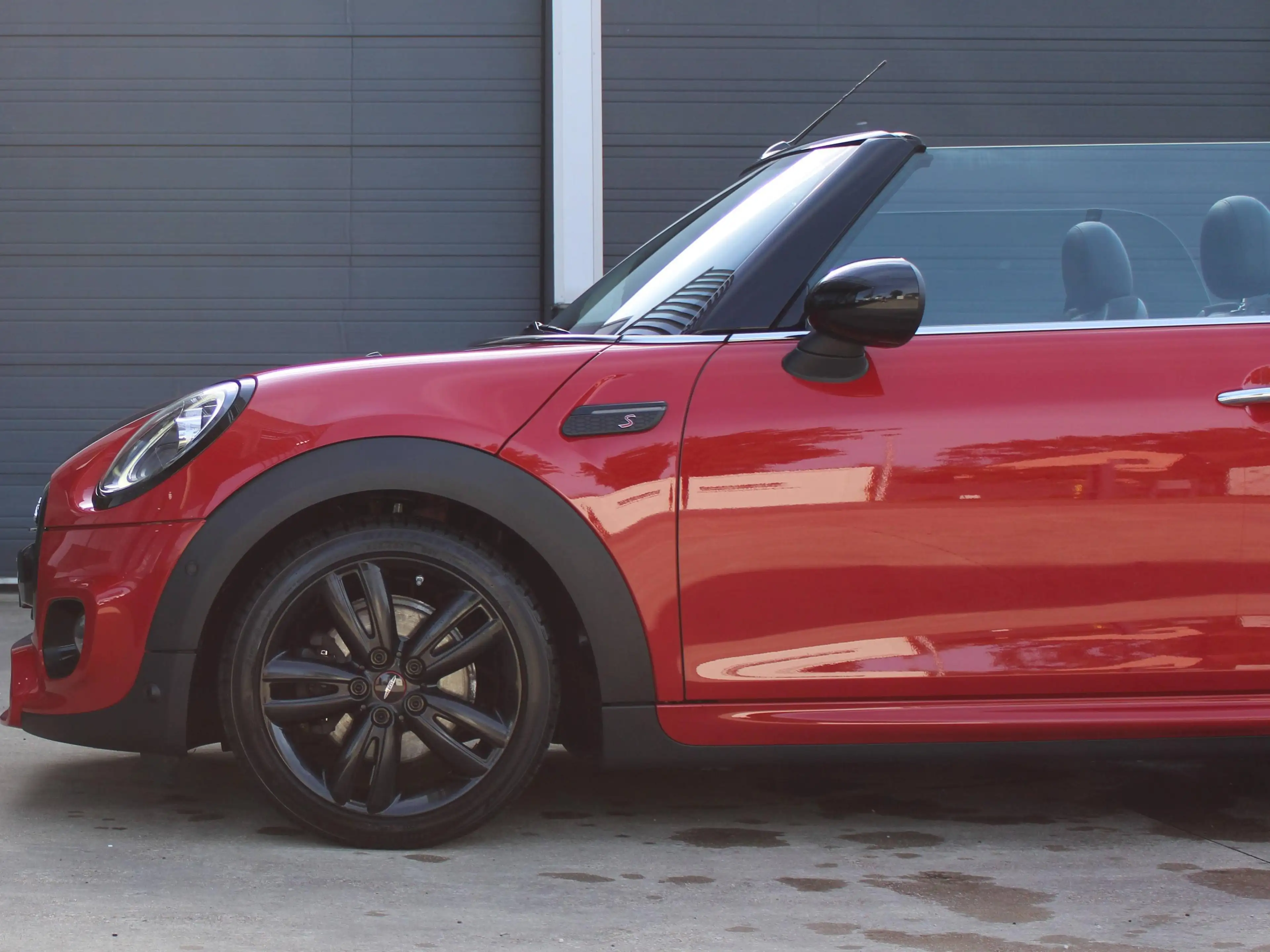 MINI Cooper S Cabrio JCW/LED/KEYLESS/HARMAN KARDON/CAMERA/CARPLAY/GARANTIE — photo 6